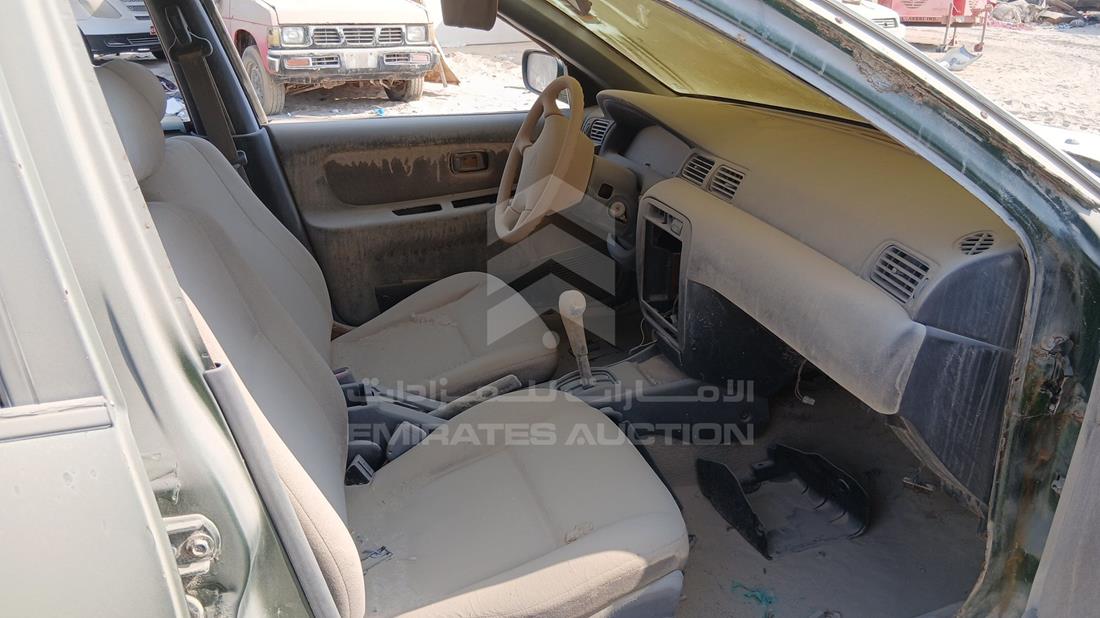 1999 Nissan Sunny — Front Right Passenger Seat View — Photo 22
