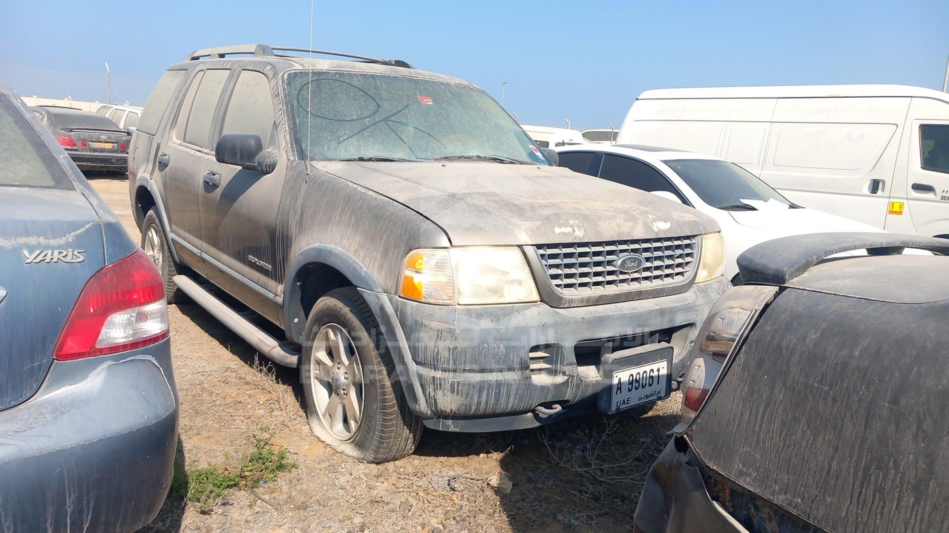 2005 FORD EXPLORER VIN: 1FMZU72EXZA74442