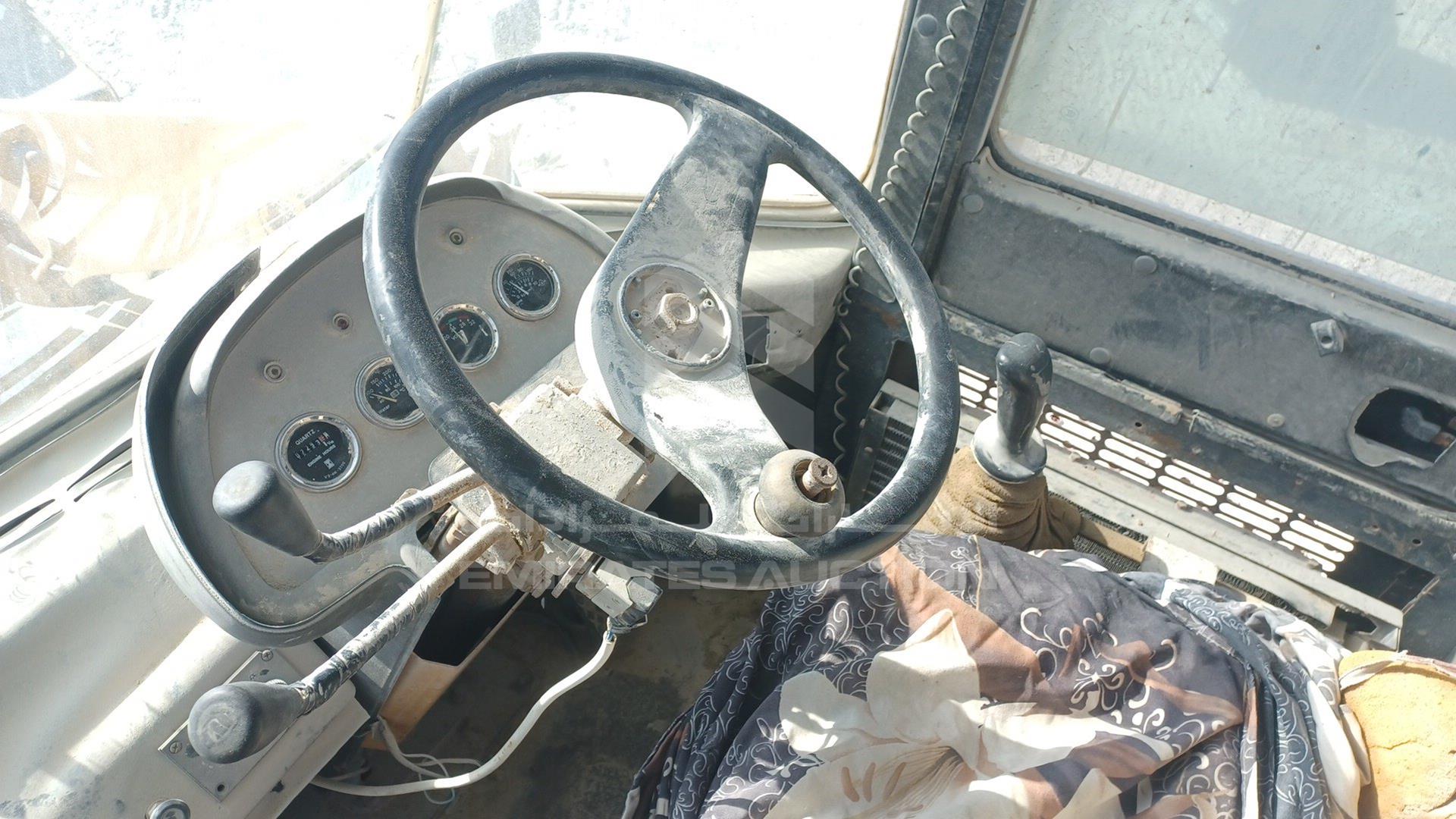 2007 WHEEL LOADER --- VIN: CCN966S1181010201