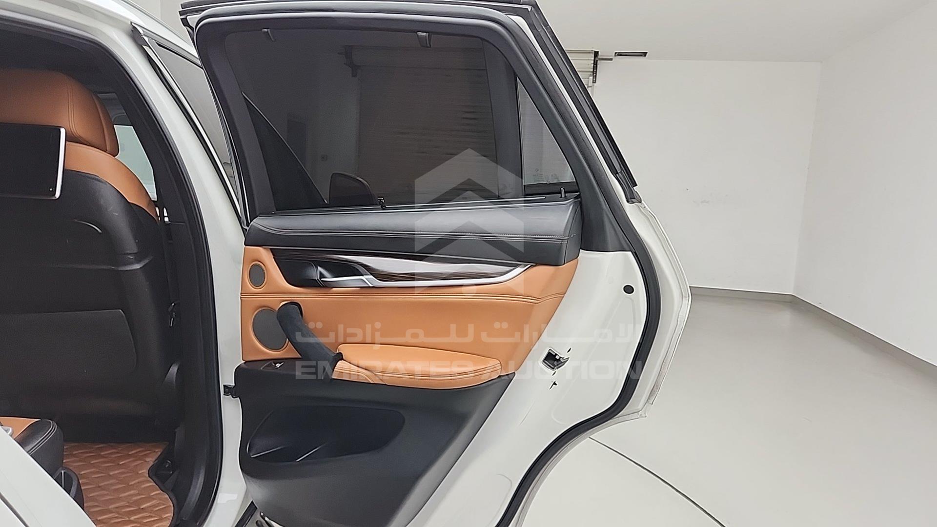 2015 BMW X6 VIN: WBAKU6103F0G58175