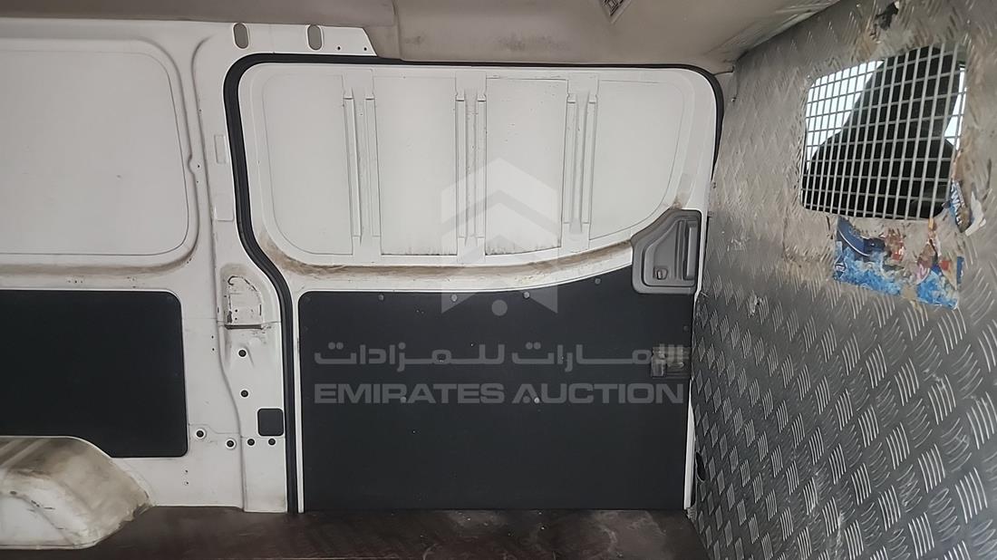 2014 Nissan Urvan — Rear Left Door — Photo 13