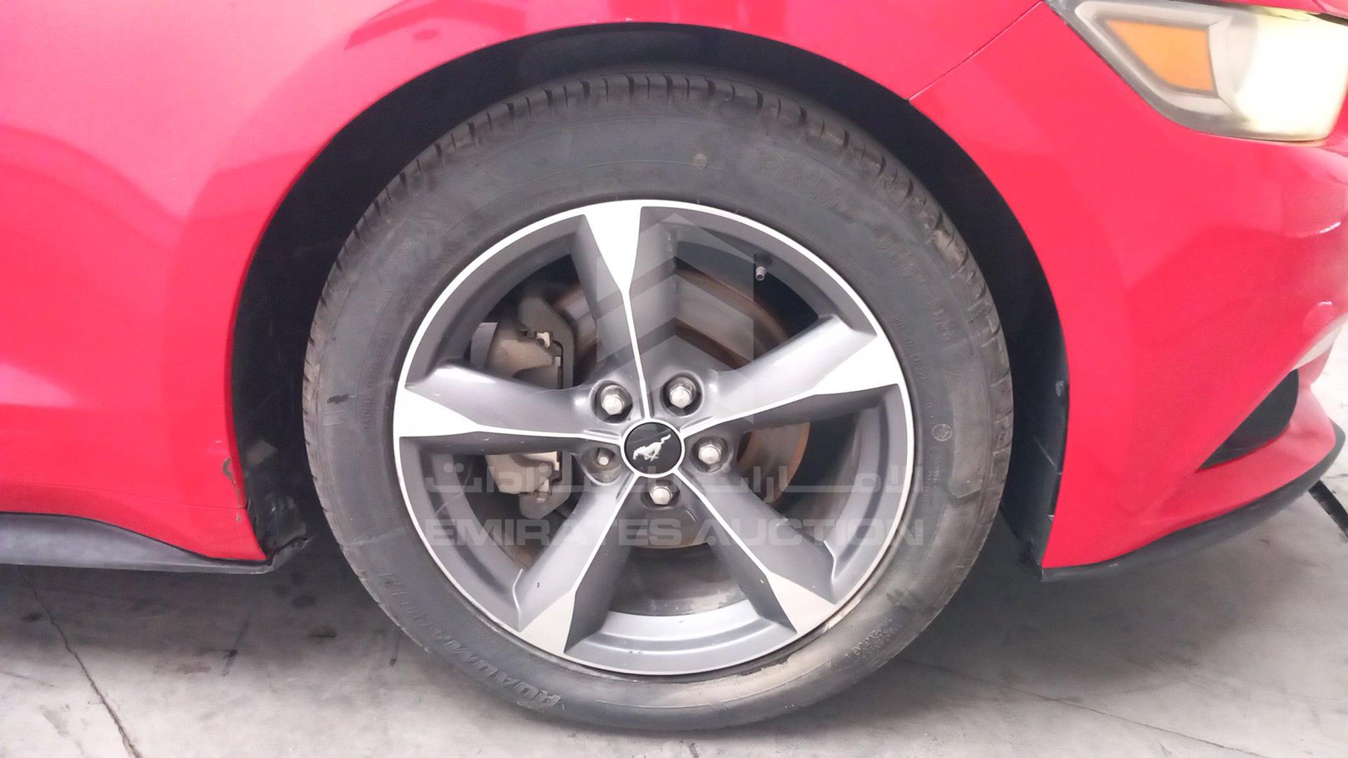 2015 FORD MUSTANG VIN: 1FA6P8AM1F5324243