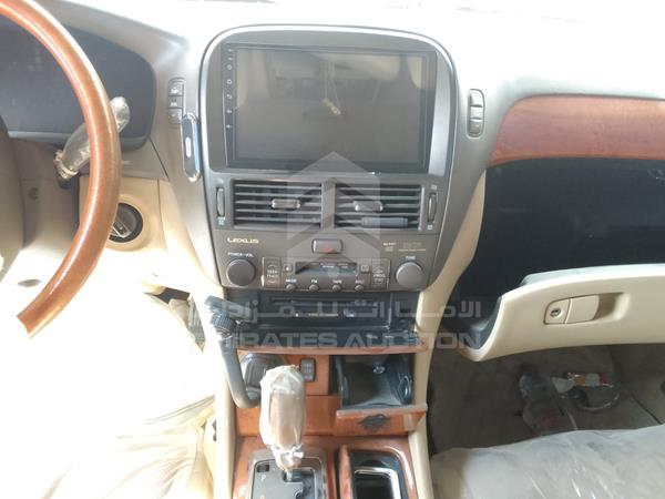 Lexus LS 430 2004 JTHBN36F440145926 Image 18