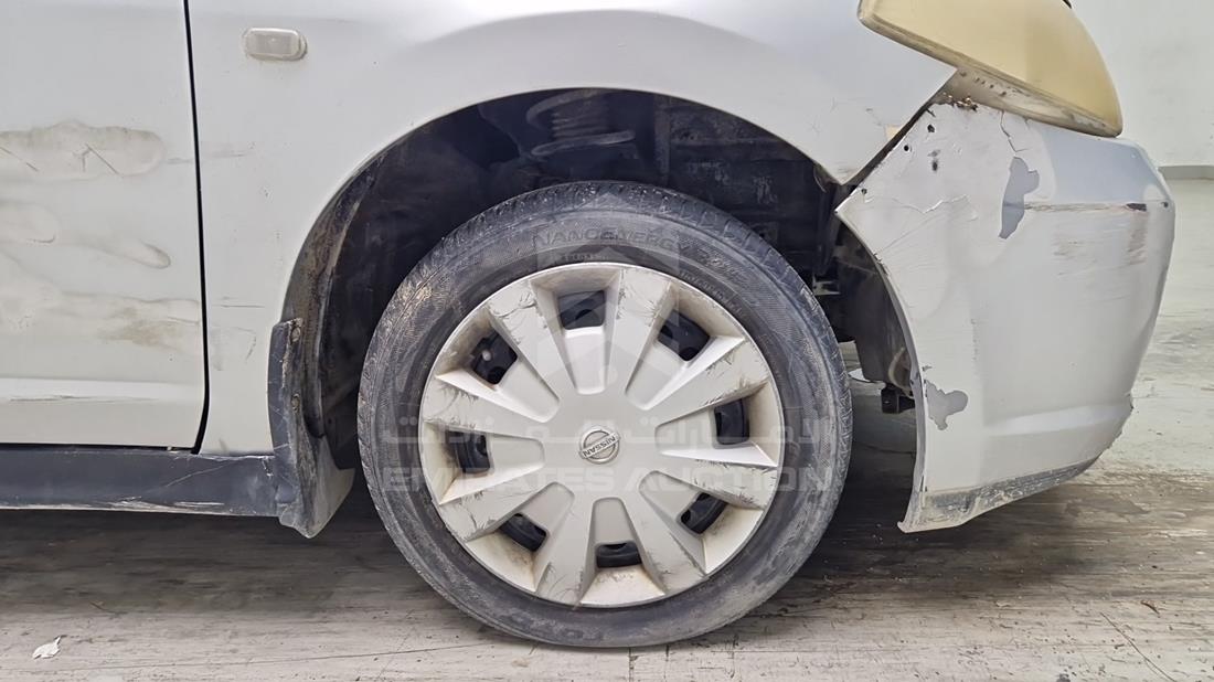 2007 Nissan Tiida — Front Right Tyre — Photo 42