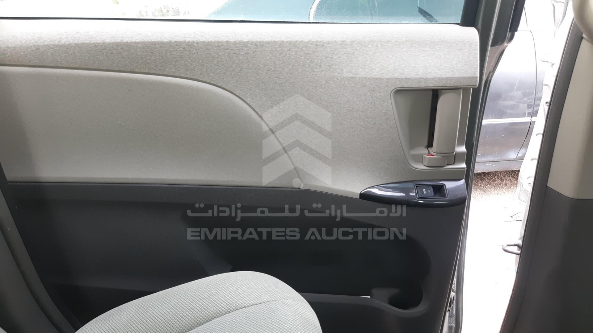 2013 TOYOTA SIENNA VIN: 5TDZK3DCXDS398733
