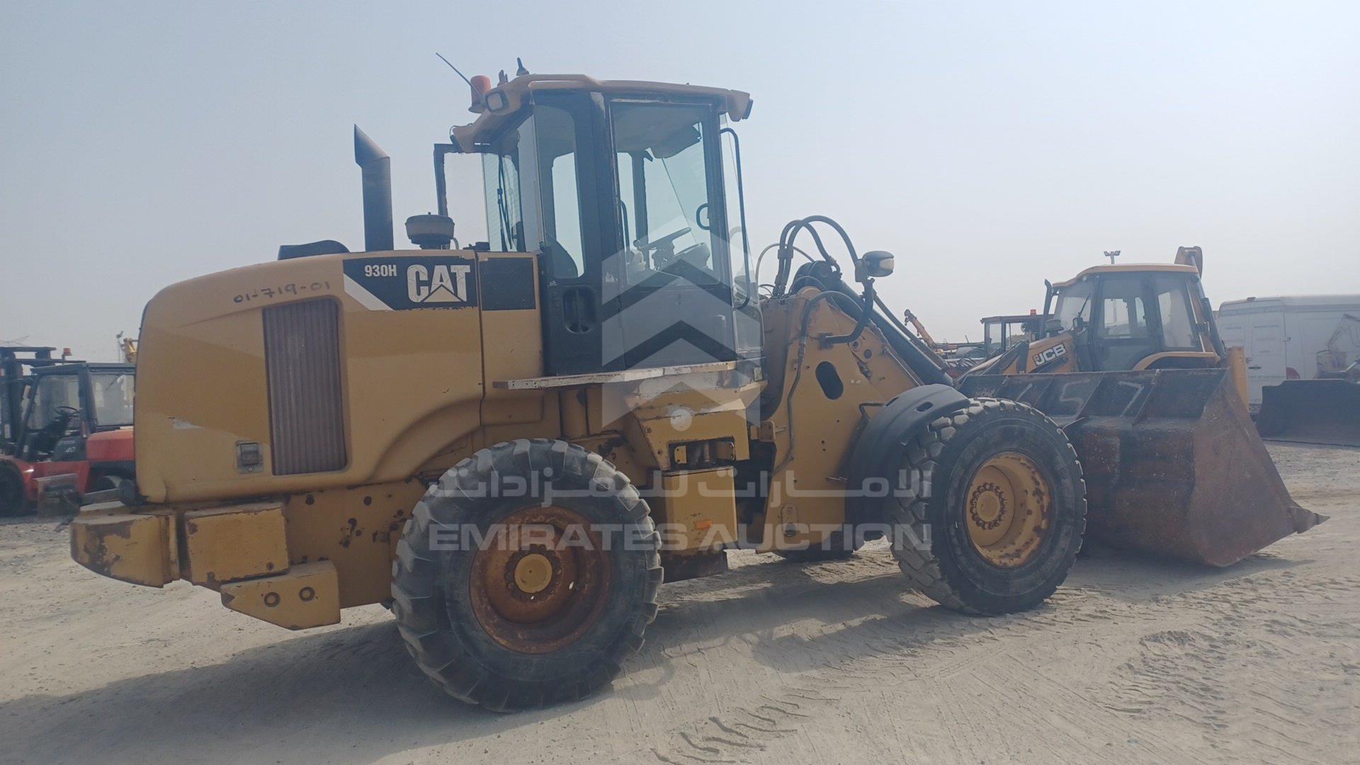 2009 CATERPILLAR 930H VIN: CAT0930HJFTD01067