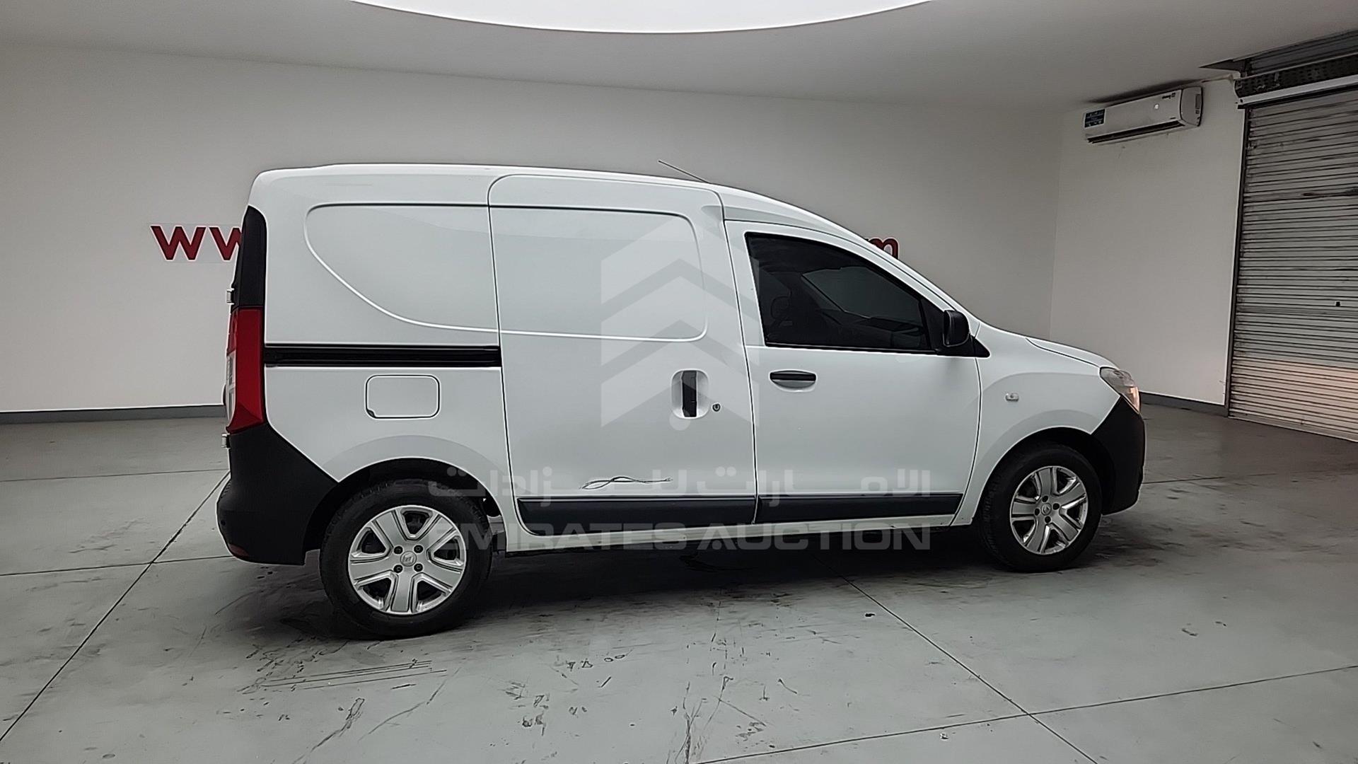 2022 RENAULT DOKKER VIN: VF18SRB47NG028540