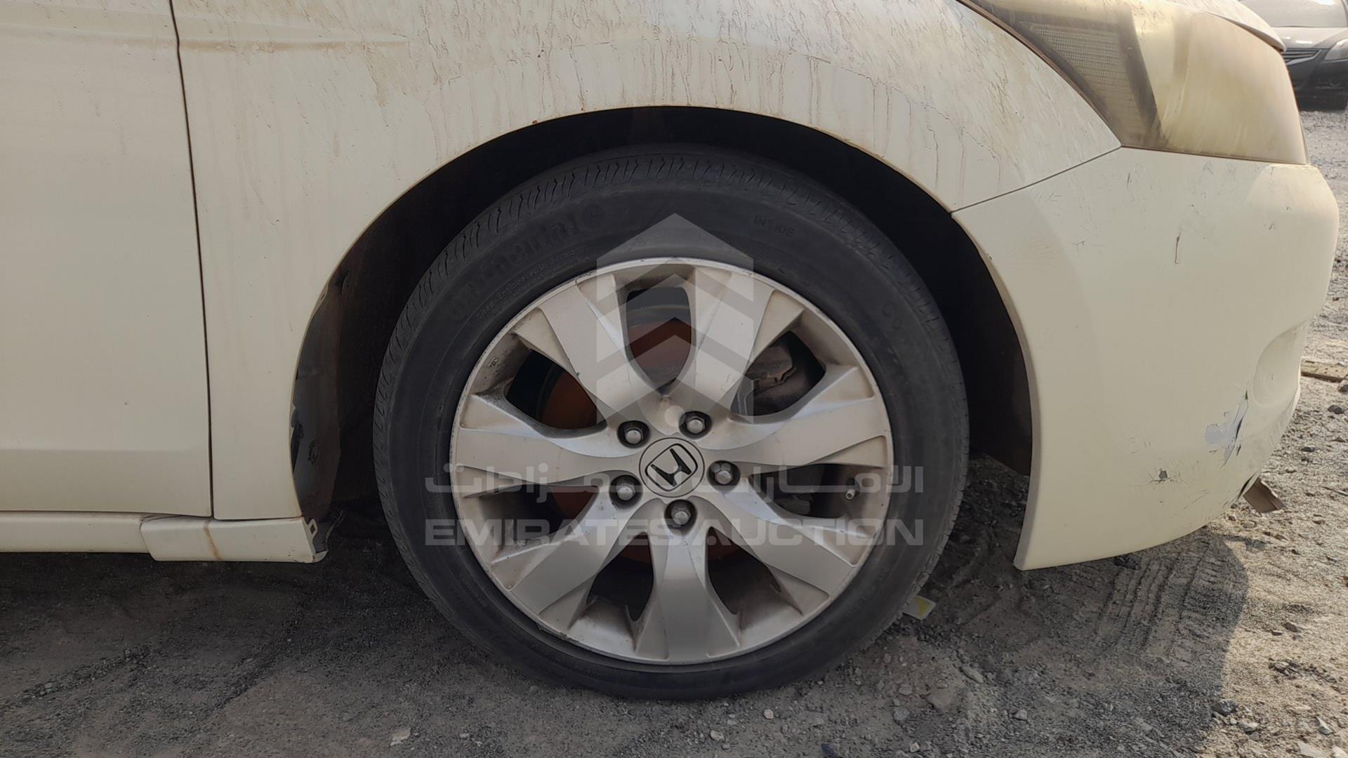 2008 HONDA ACCORD VIN: JHMCP26768C423165
