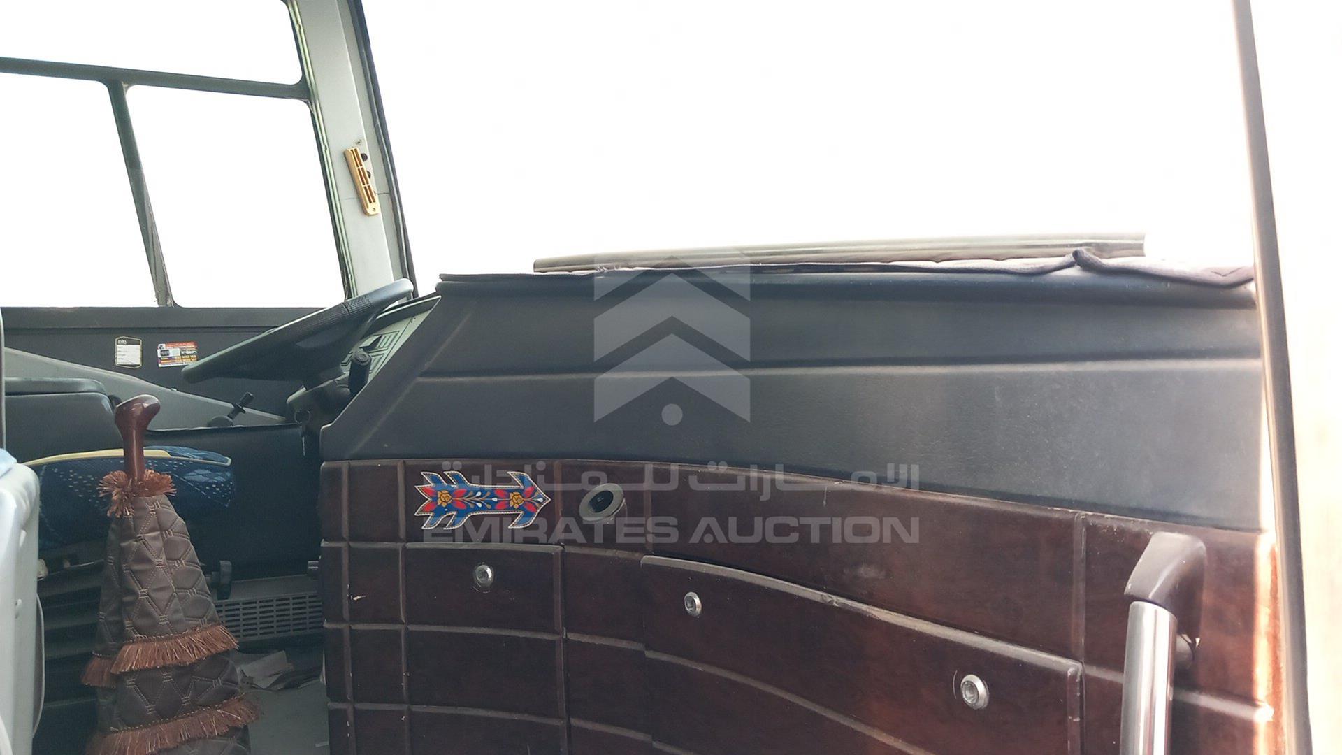 2010 SHENLONG BUS VIN: LFZBJCDJ8AAS09001