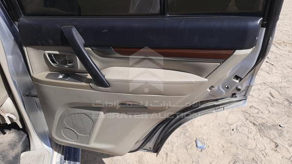 JMYLRV93W8J720721 Mitsubishi Pajero