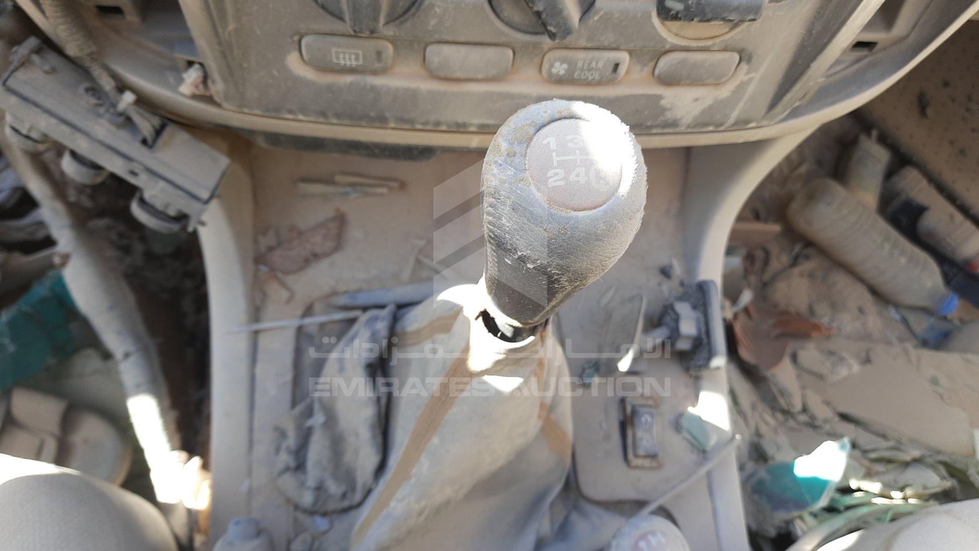 2003 TOYOTA LAND CRUISER VIN: JTEHJ09J135075241