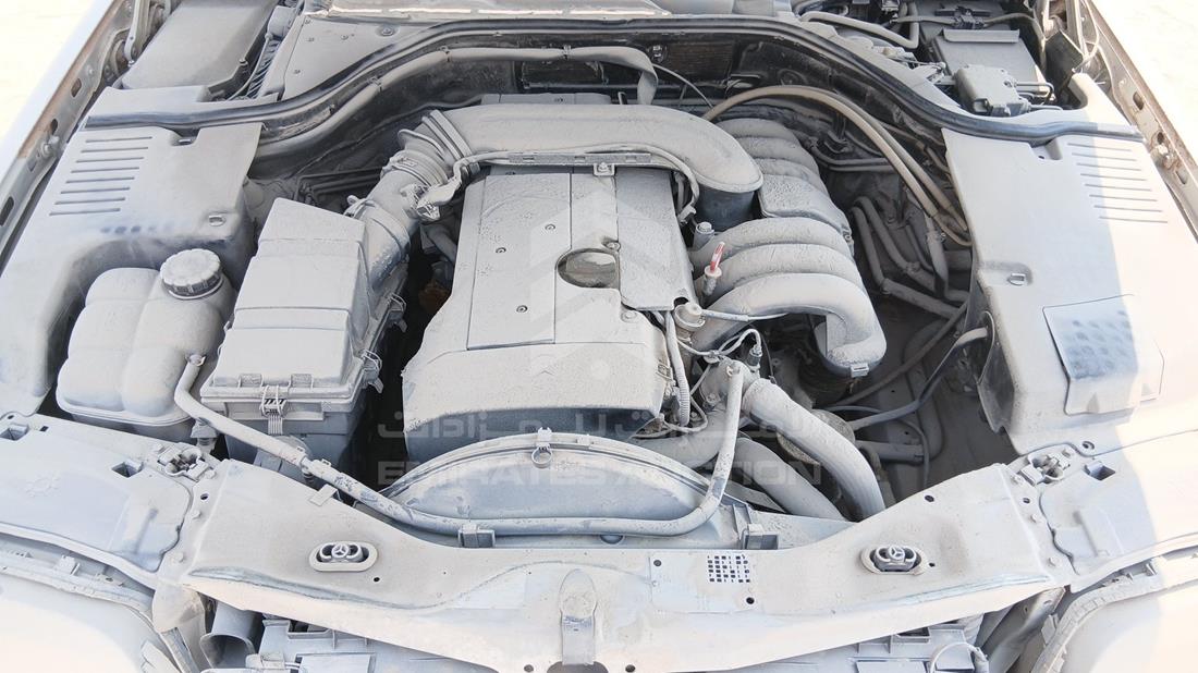 1998 Mercedes S 320 — Engine Bay — Photo 28
