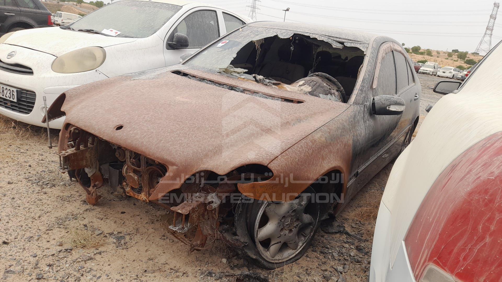 0 MERCEDES C200 VIN: WDB2030451F152756