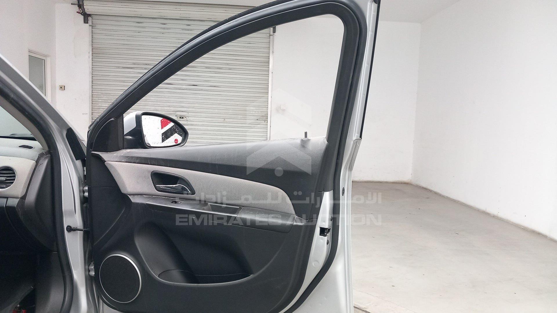 2016 CHEVROLET CRUZE VIN: KL1PJ5C57GK301225