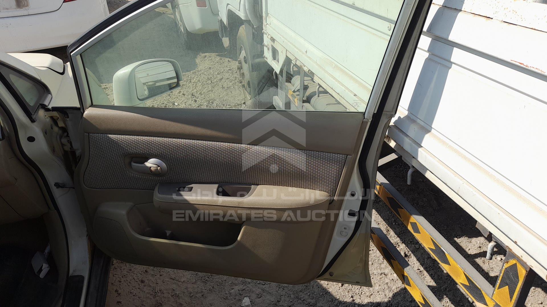 2007 NISSAN TIIDA VIN: JN1CC11C17T003620