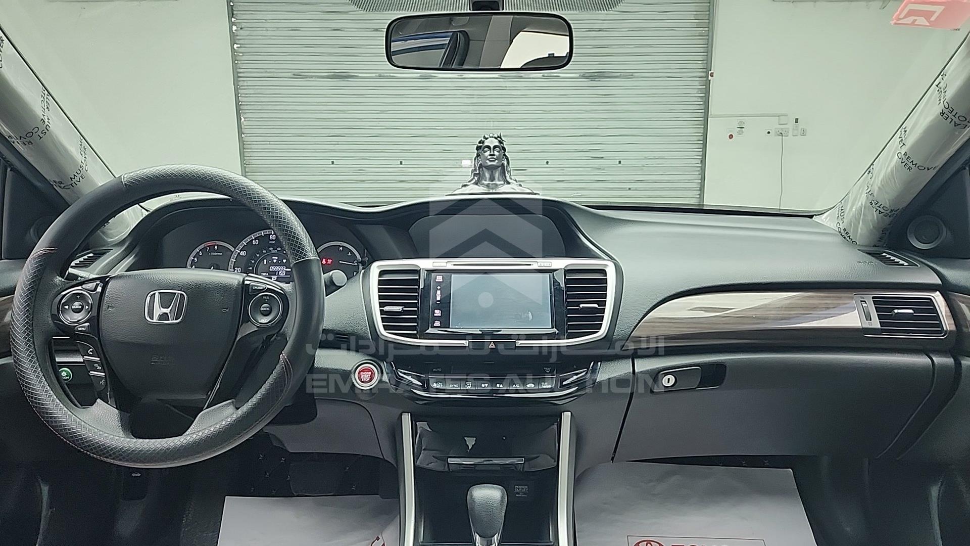 2017 HONDA ACCORD VIN: 1HGCR2F78HA053300