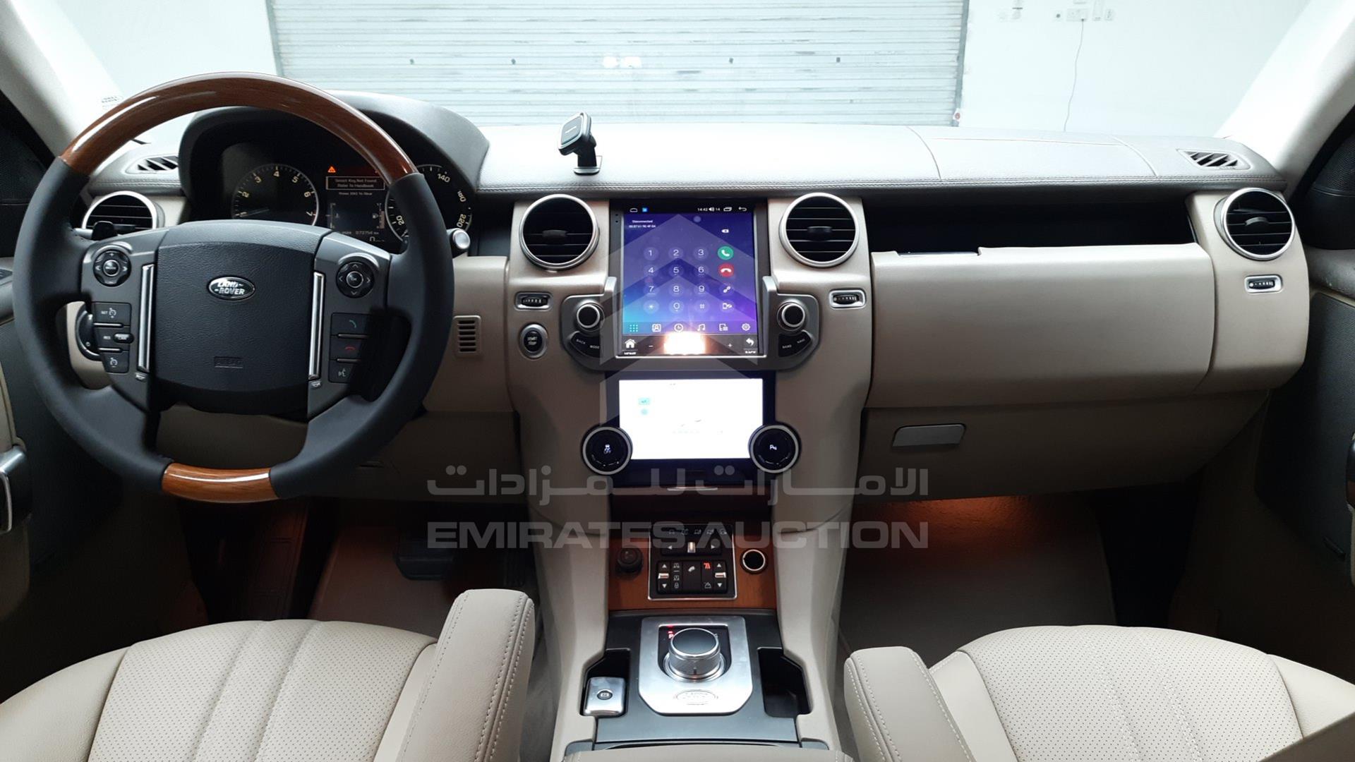 2015 LAND ROVER LR4 VIN: SALLAAAV6FA775622