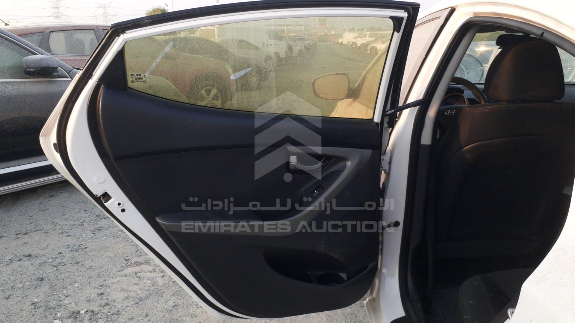 2015 HYUNDAI ELANTRA VIN: KMHDG41C7FU161827