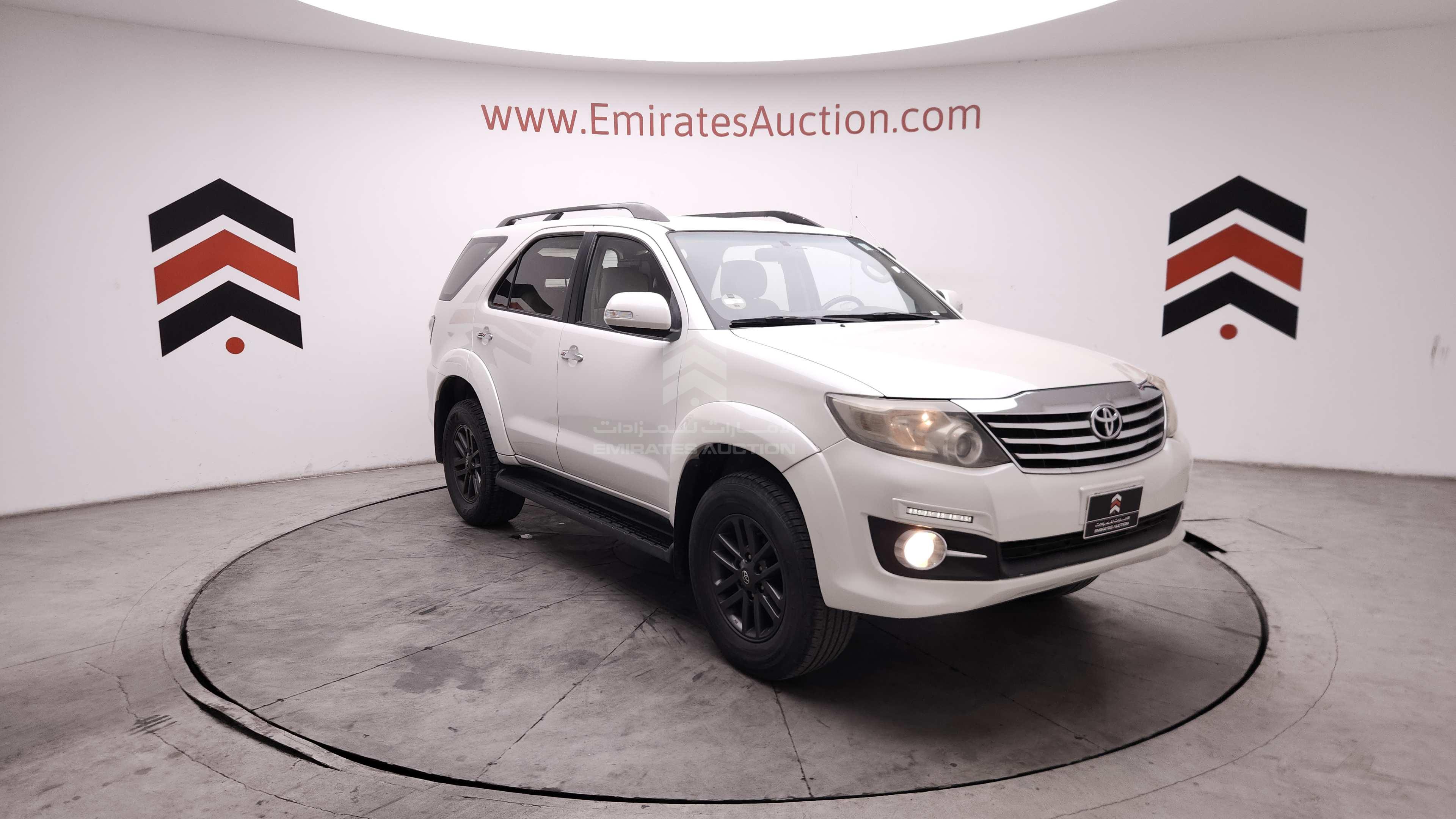 MHFYU59G0F7042614 - 2015 Toyota Fortuner - #504127