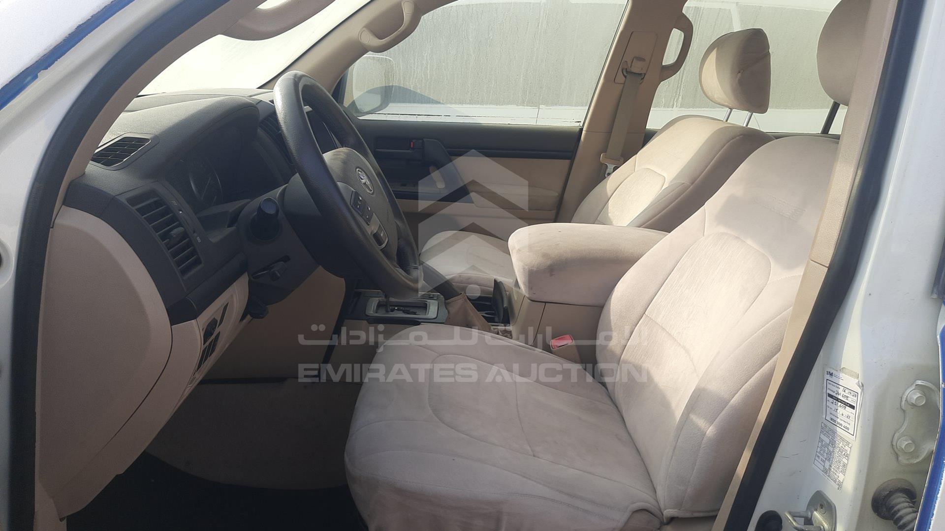 2013 TOYOTA LAND CRUISER VIN: JTMDU09J3D5072014