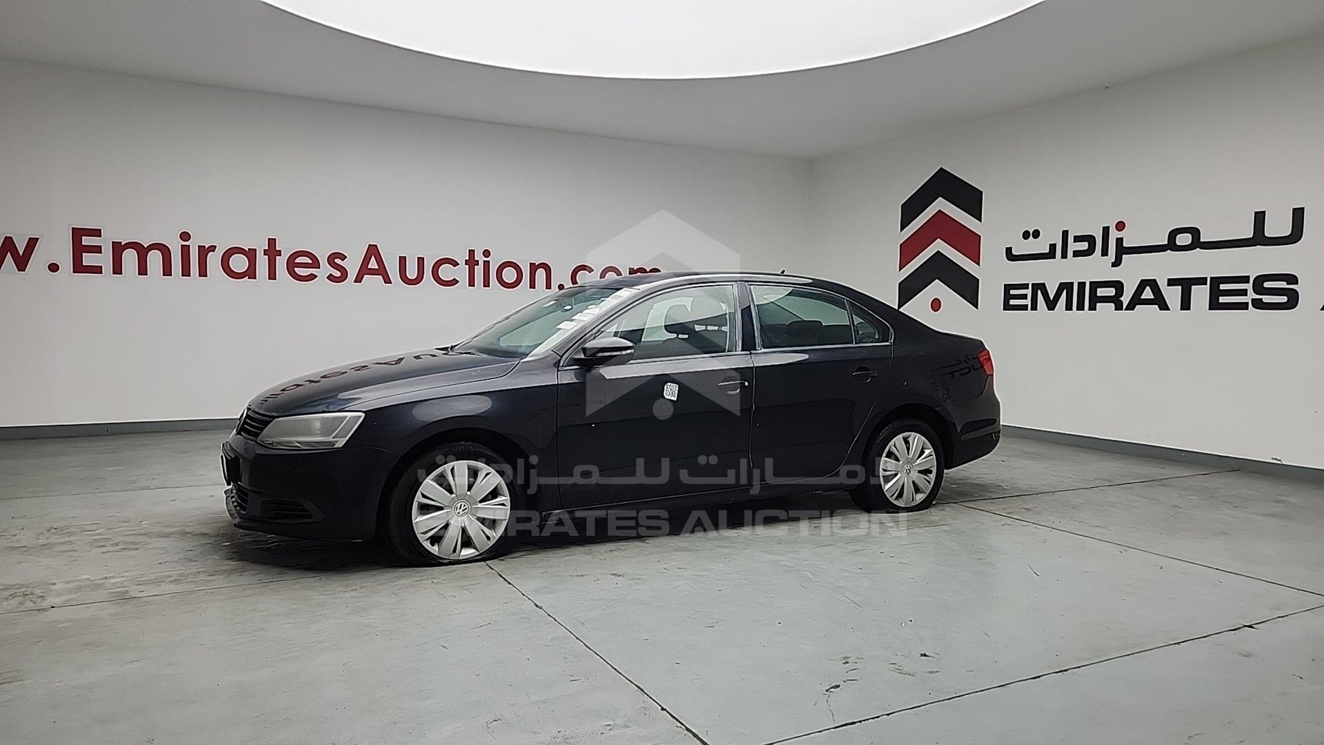 2015 VOLKSWAGEN JETTA VIN: WVWRV1AJXFM200939