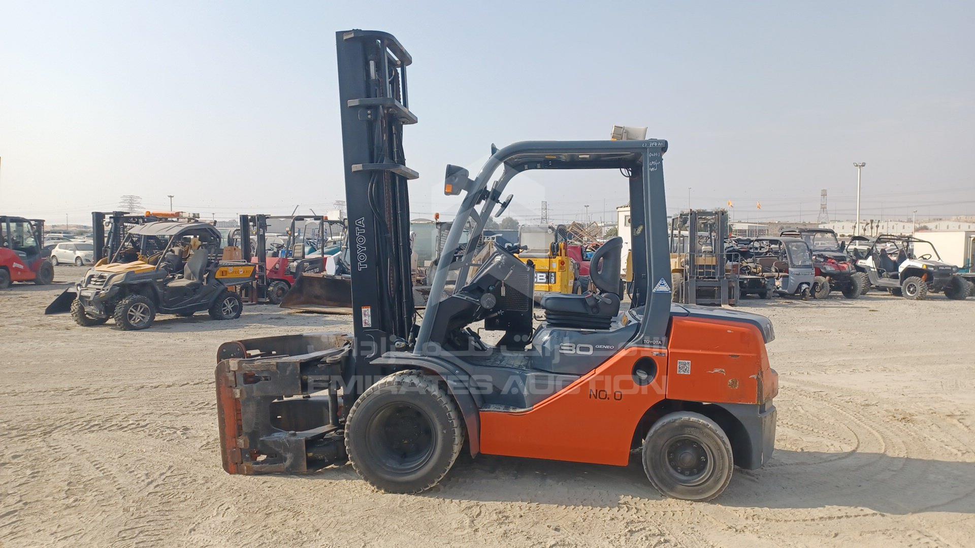 2015 TOYOTA FORKLIFT VIN: 8FGJ3530434
