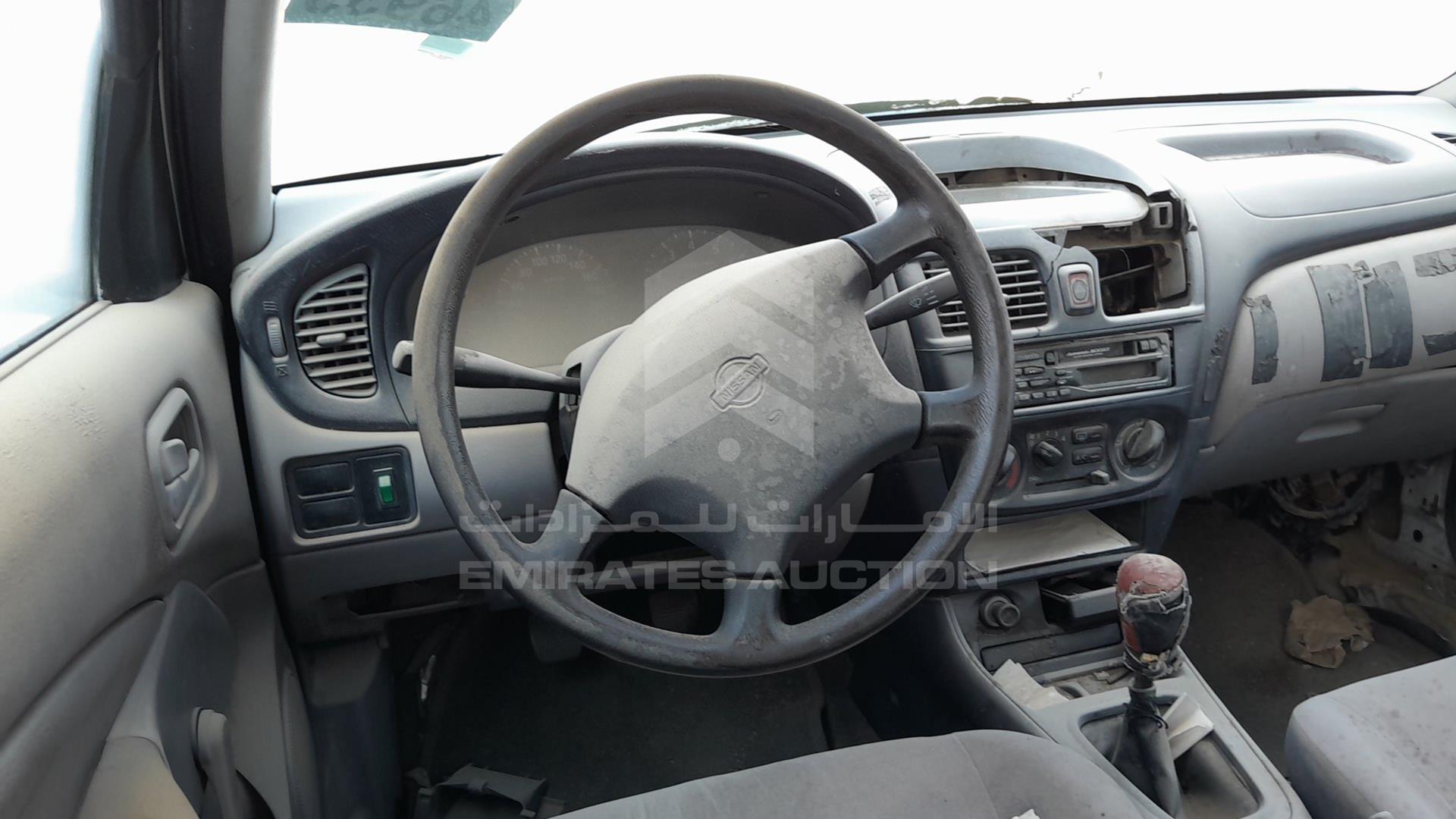 2003 NISSAN SUNNY VIN: JN1FN61S13W008885
