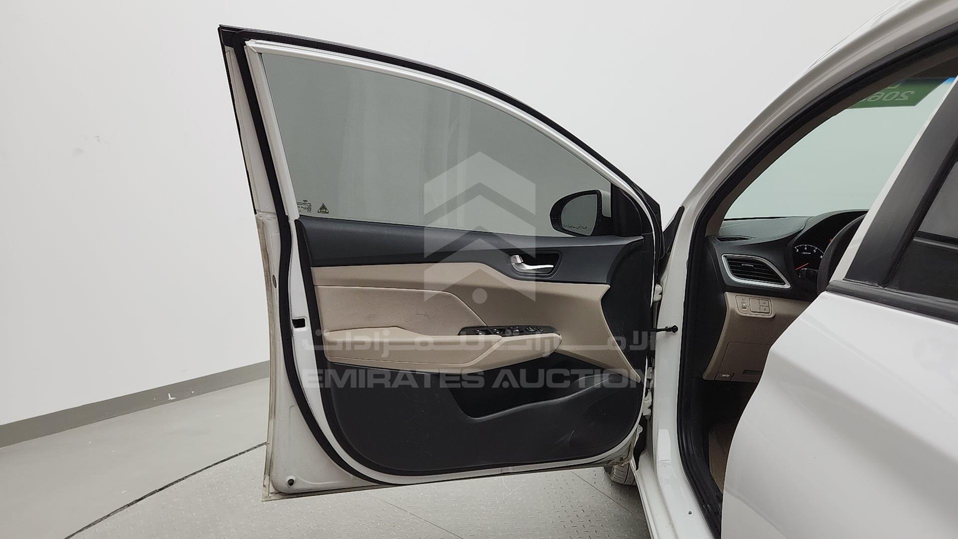 2020 HYUNDAI ACCENT VIN: MALC741C9LM179304