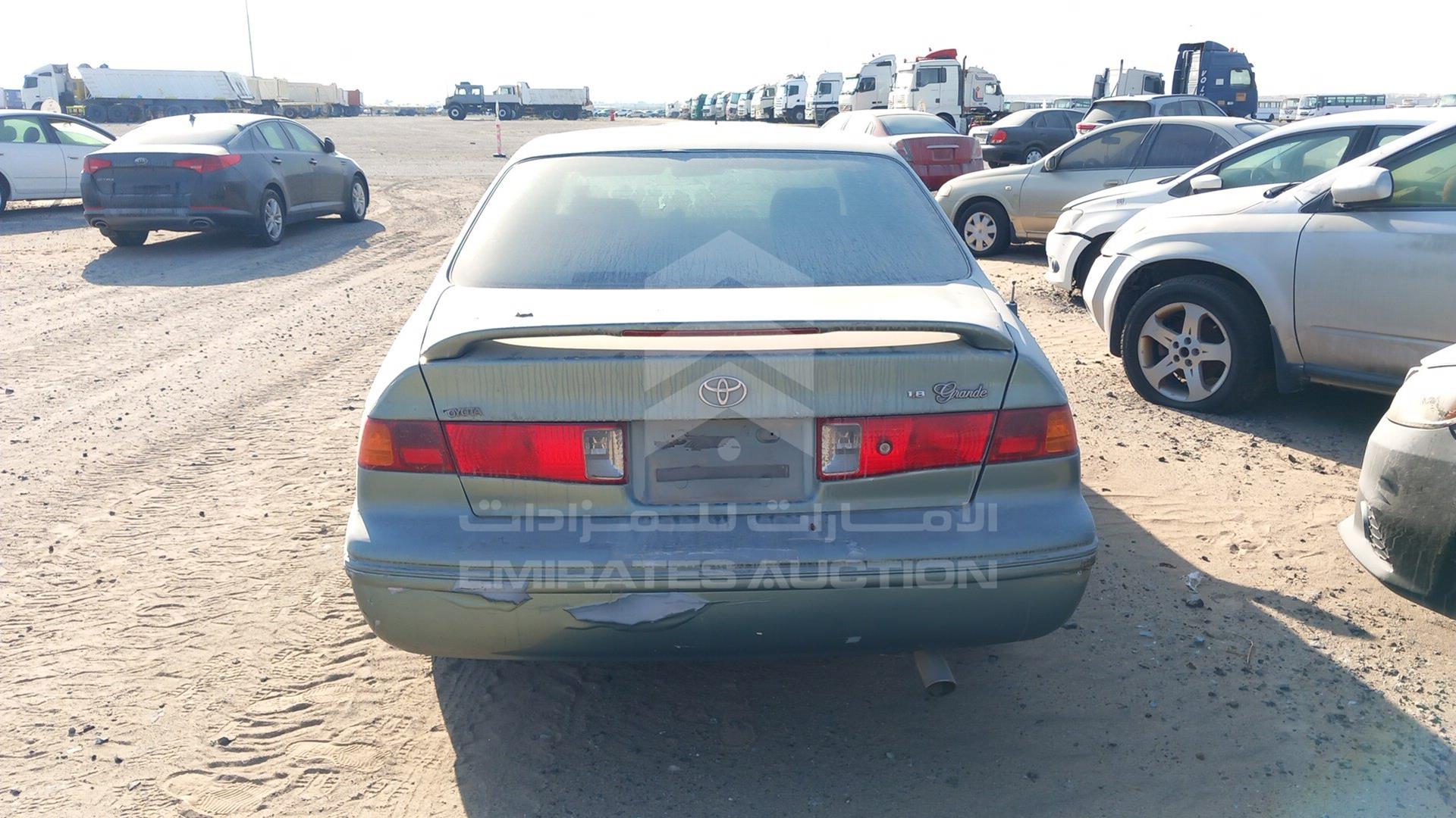 2001 TOYOTA CAMRY VIN: 6T1BG22K71X444337