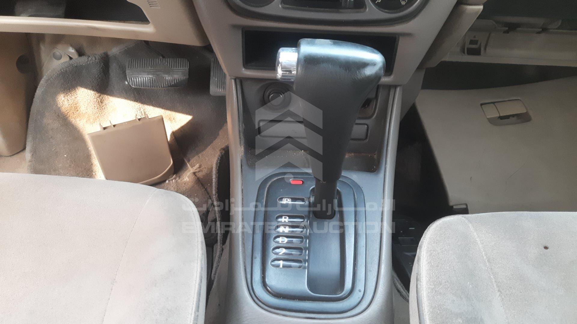 2004 NISSAN SUNNY VIN: JN1FN61C24W051609