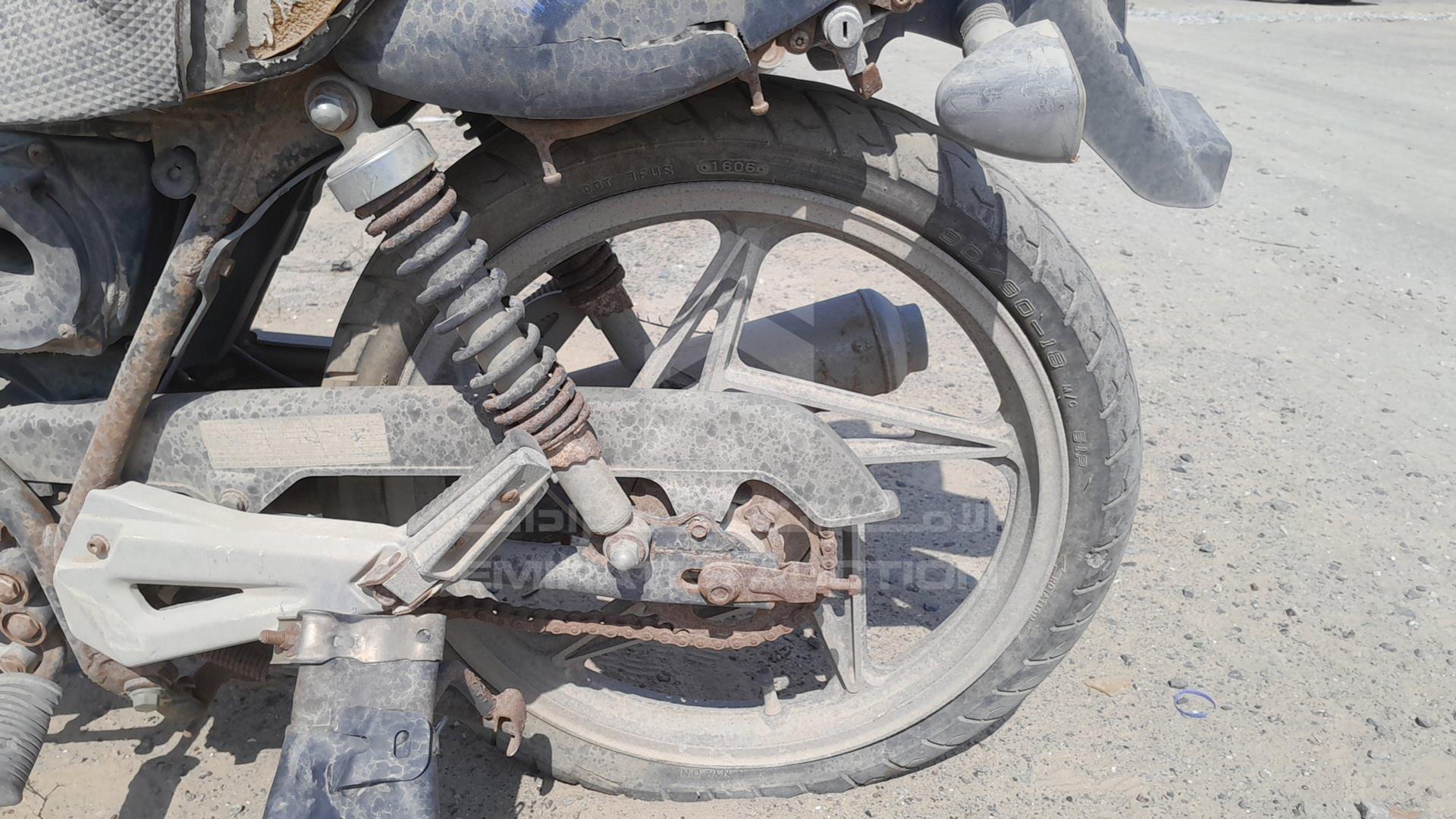 0 MOTORBIKE --- VIN: LC6PCJK6X60807983