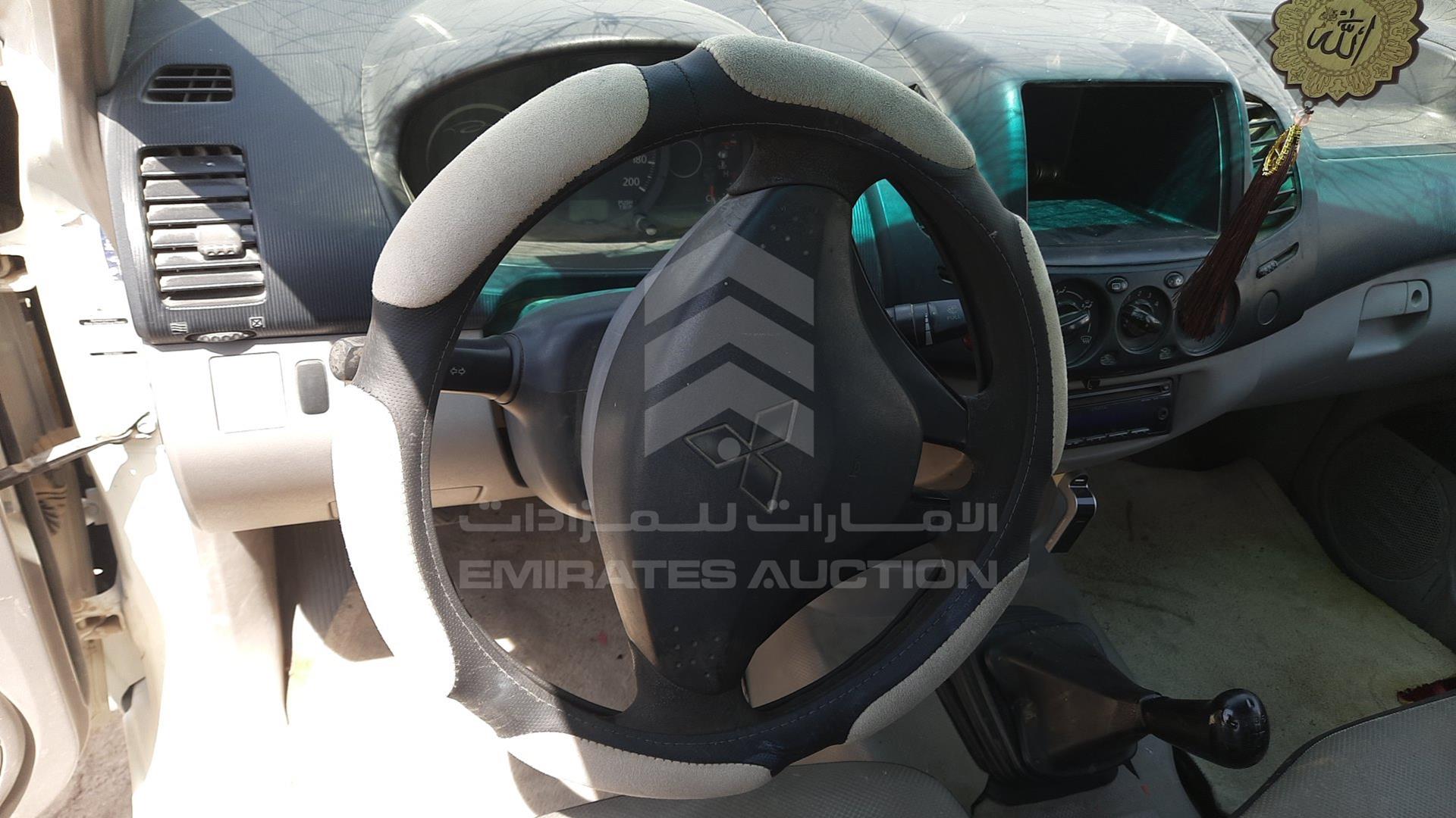 2013 MITSUBISHI L 200 VIN: MMBJNKA50DD030078