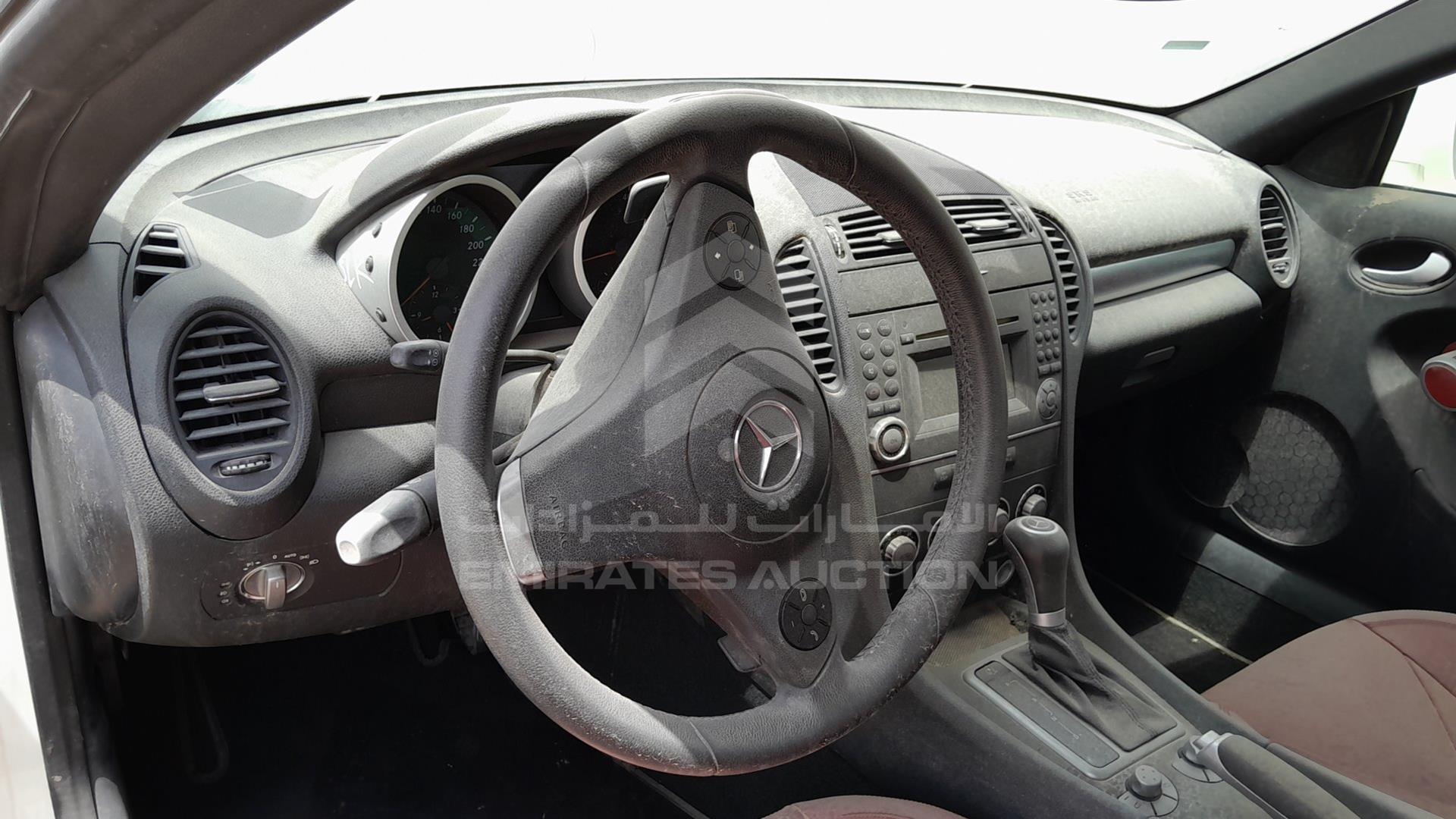 2009 MERCEDES SLK 200 VIN: WDBWK45F09F215167