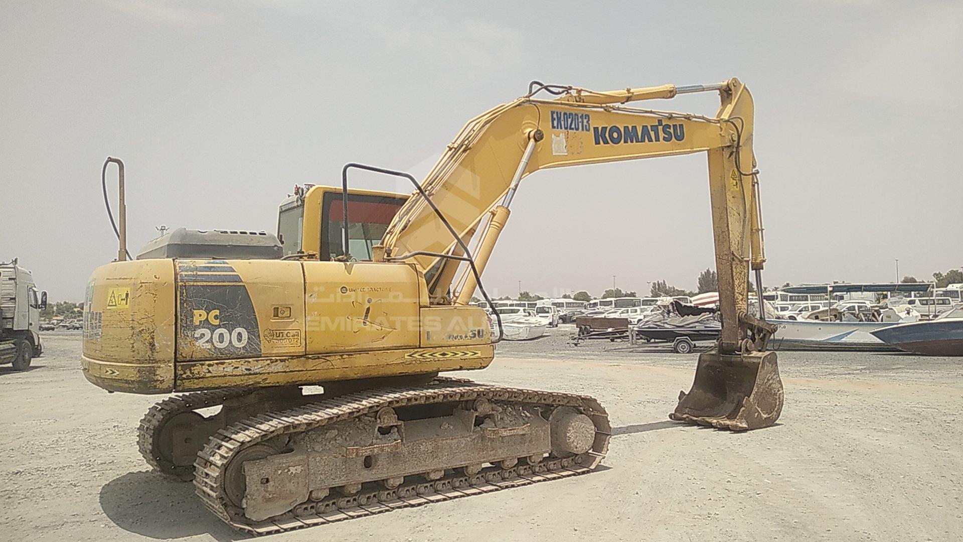 2013 KOMATSU EXCAVATOR VIN: KMTPC244P87C10549