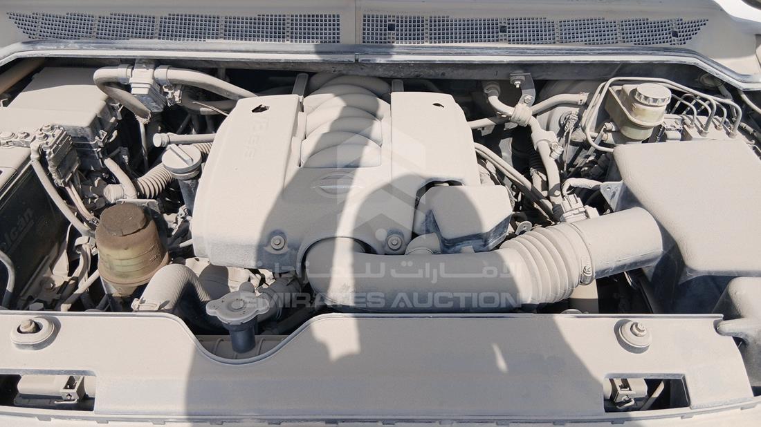 نيسان أرمادا 2006 — خليج المحرك — صورة 26