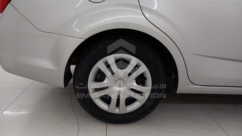 KL1JD5CE5JB010047 Auction: EmiratesAuction Lot: 408504 KL1JD5CE5JB010047 Chevrolet Aveo 2018 SILVER Photo 30