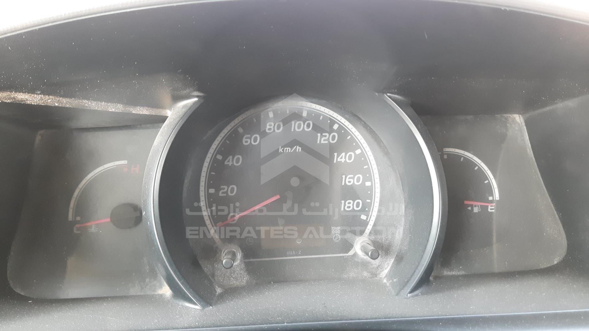 2006 TOYOTA HIACE VIN: JTFHX02PX60010799
