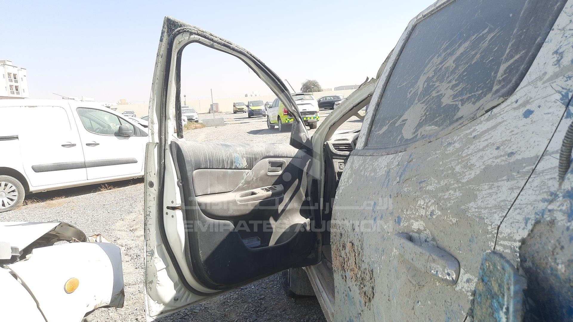 2016 MITSUBISHI L 200 VIN: MMBJNKL30GH065793