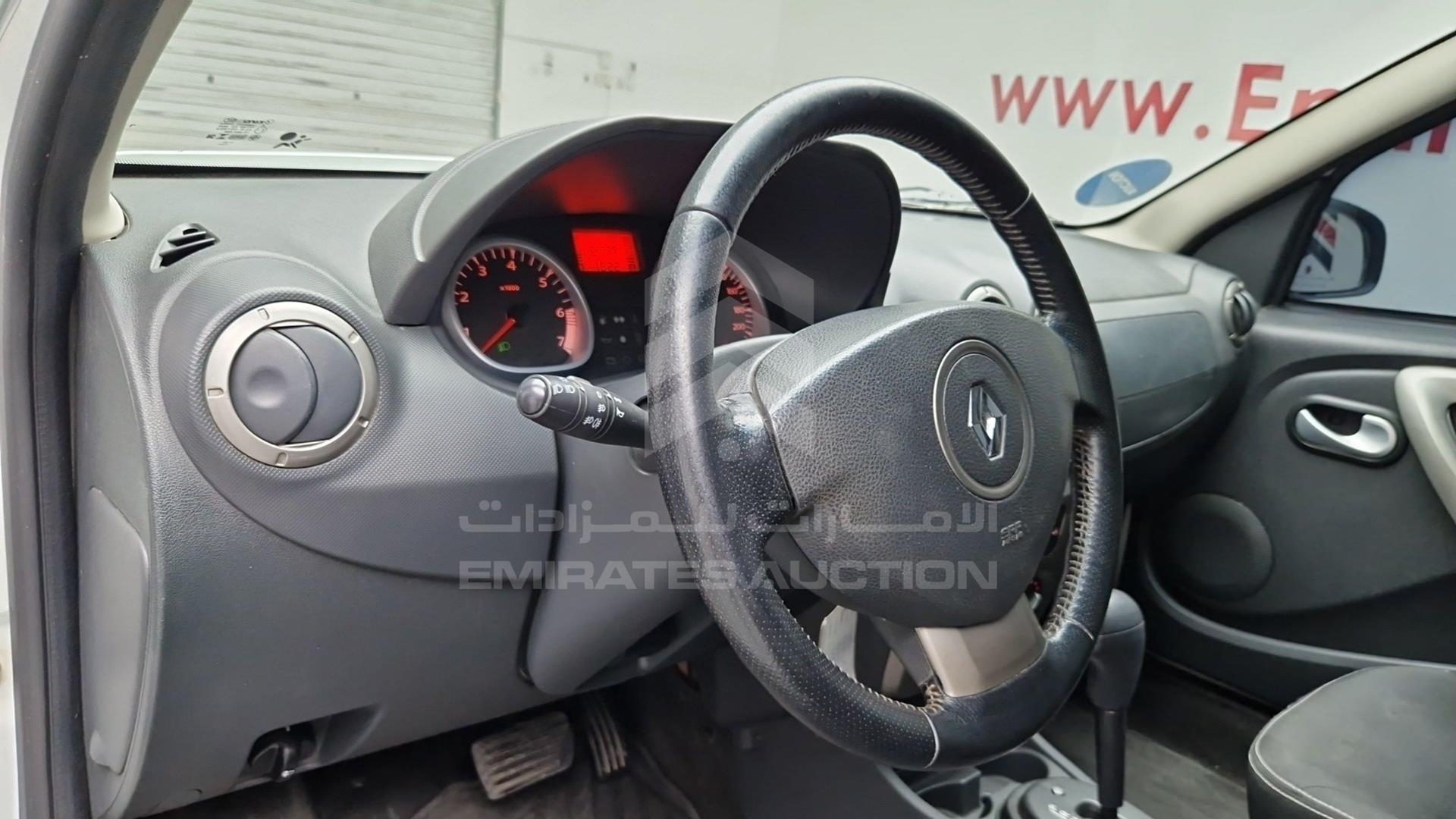 2015 RENAULT DUSTER VIN: VF1HSRCA6FA516158