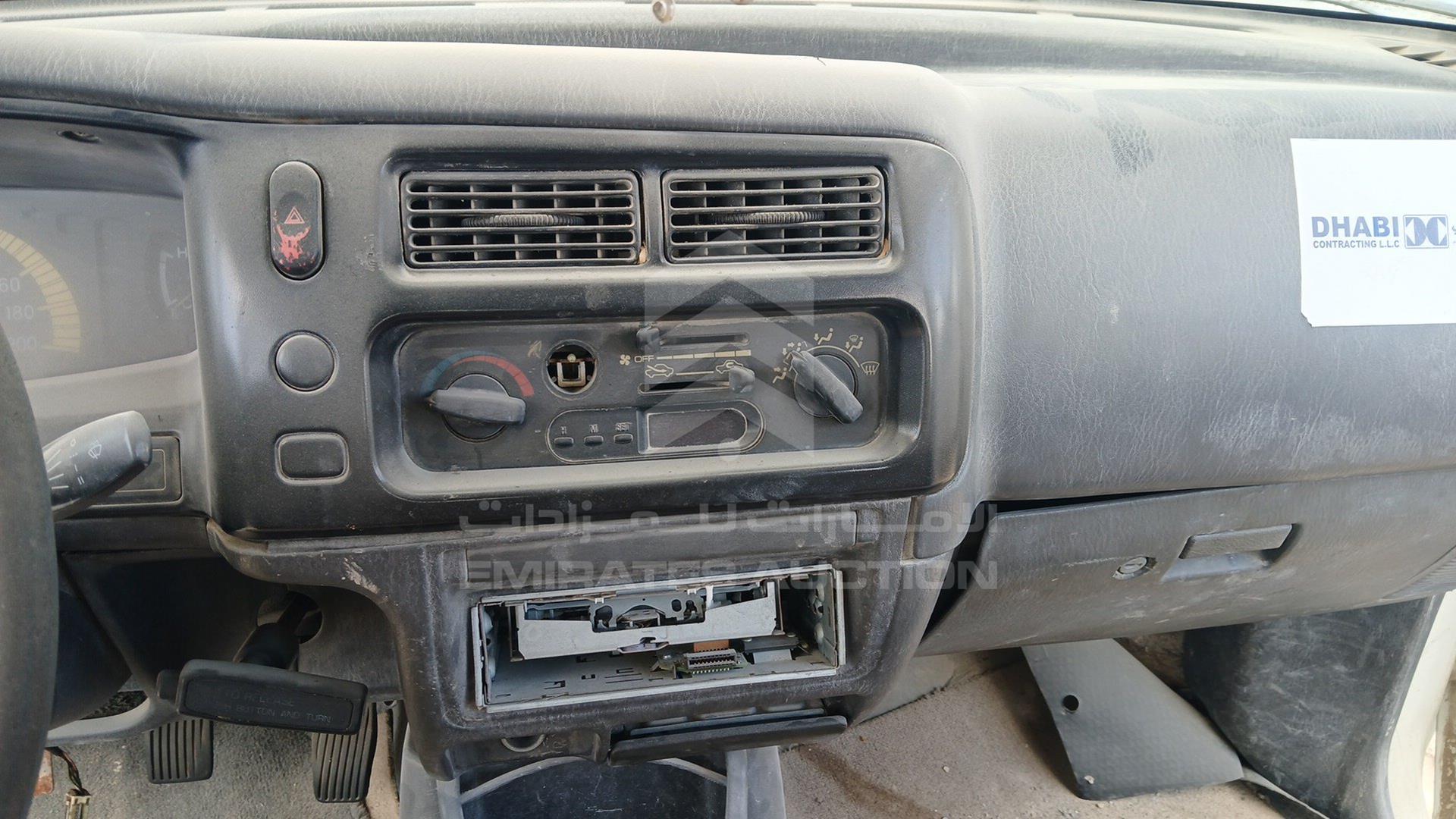 2006 NISSAN PICKUP VIN: MMBJNK6206D048258