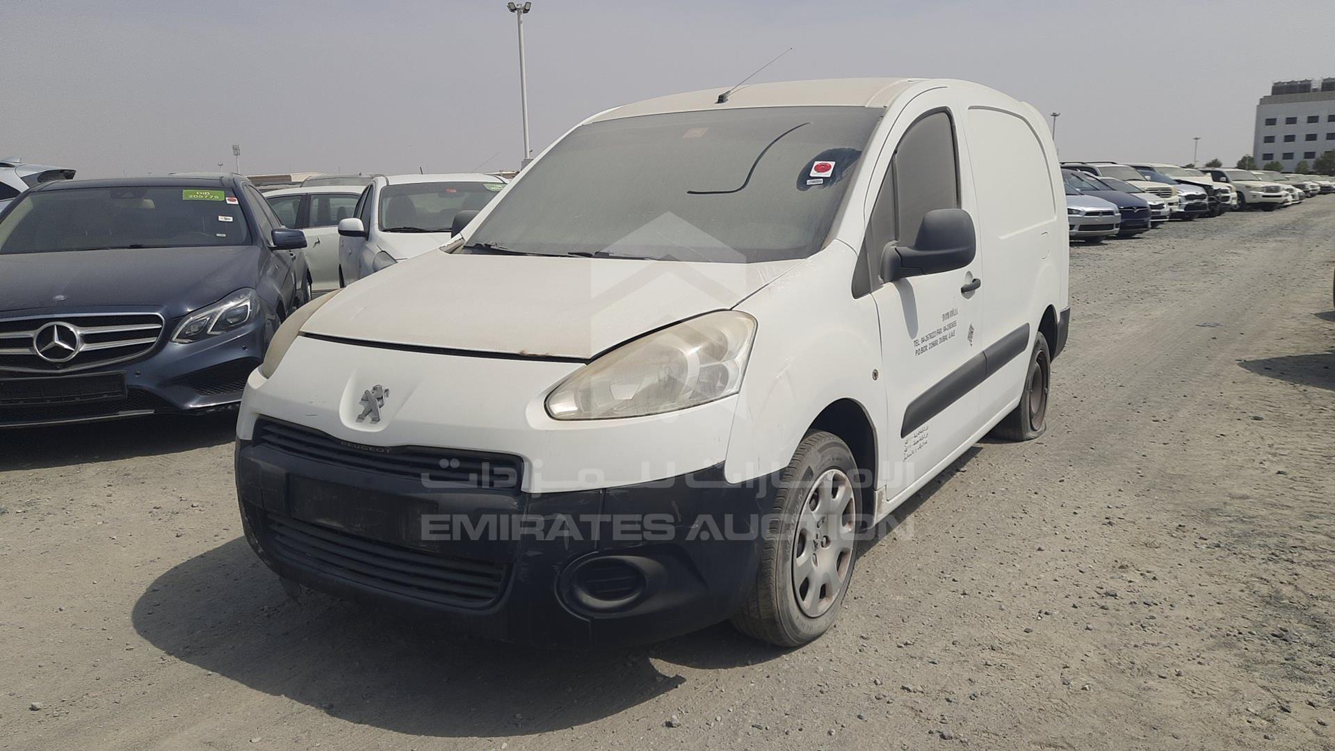 2015 PEUGEOT PARTNER VIN: VF37ENFUXFJ515832