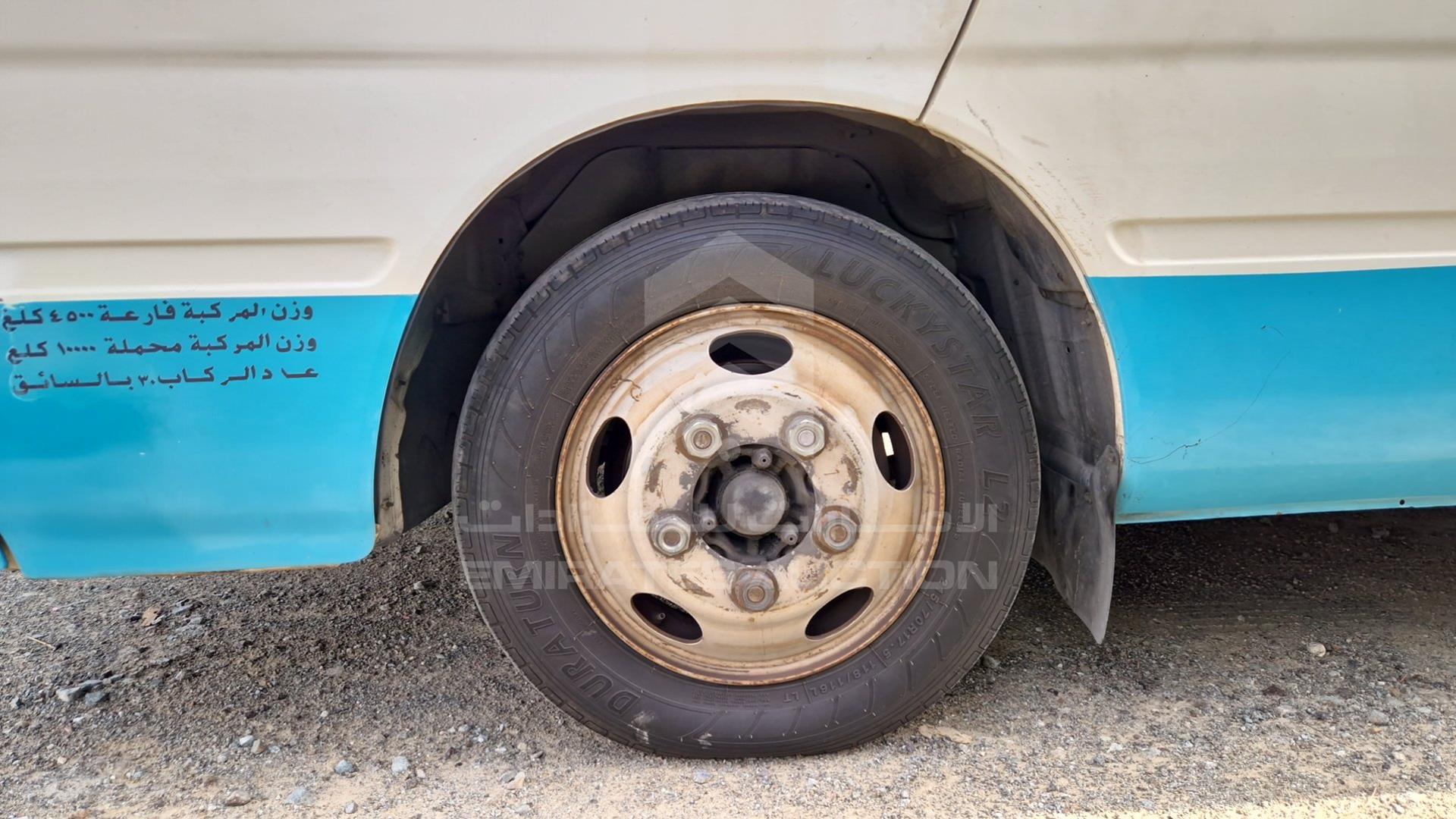 2015 TOYOTA COASTER VIN: JTGFK518XF4023019