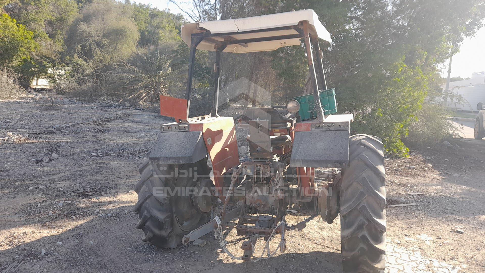 0 TRACTOR --- VIN: 001249992