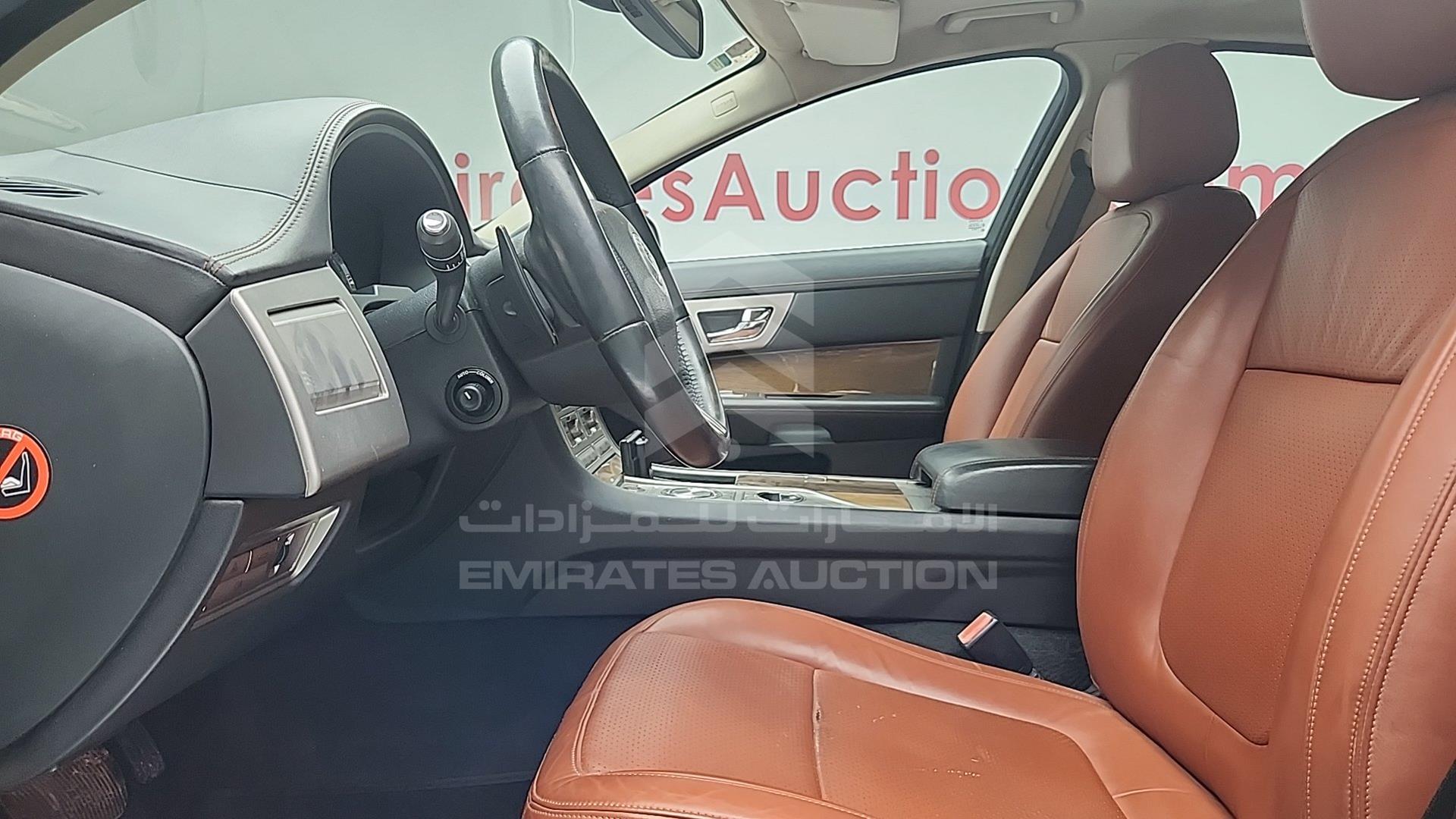 2009 JAGUAR XF VIN: SAJAA07GX91R38813