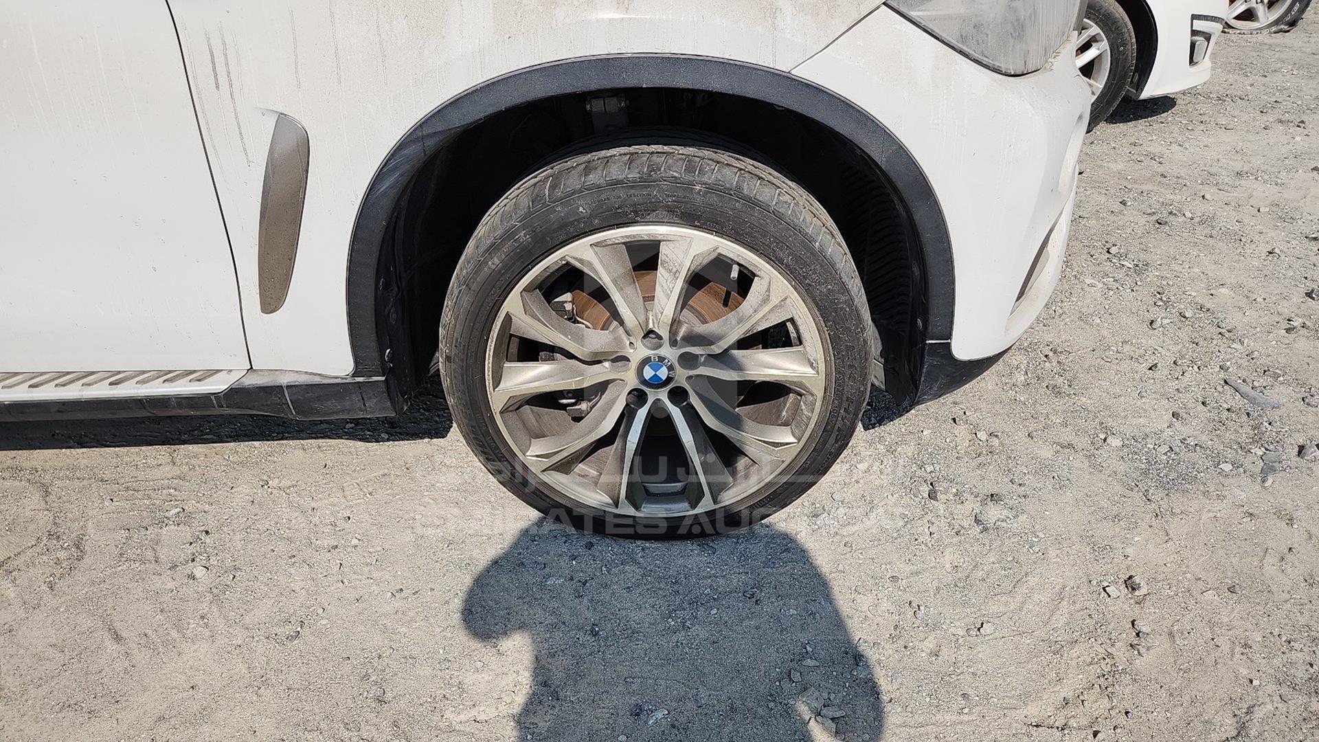2015 BMW X6 VIN: WBAKU6102F0G58264