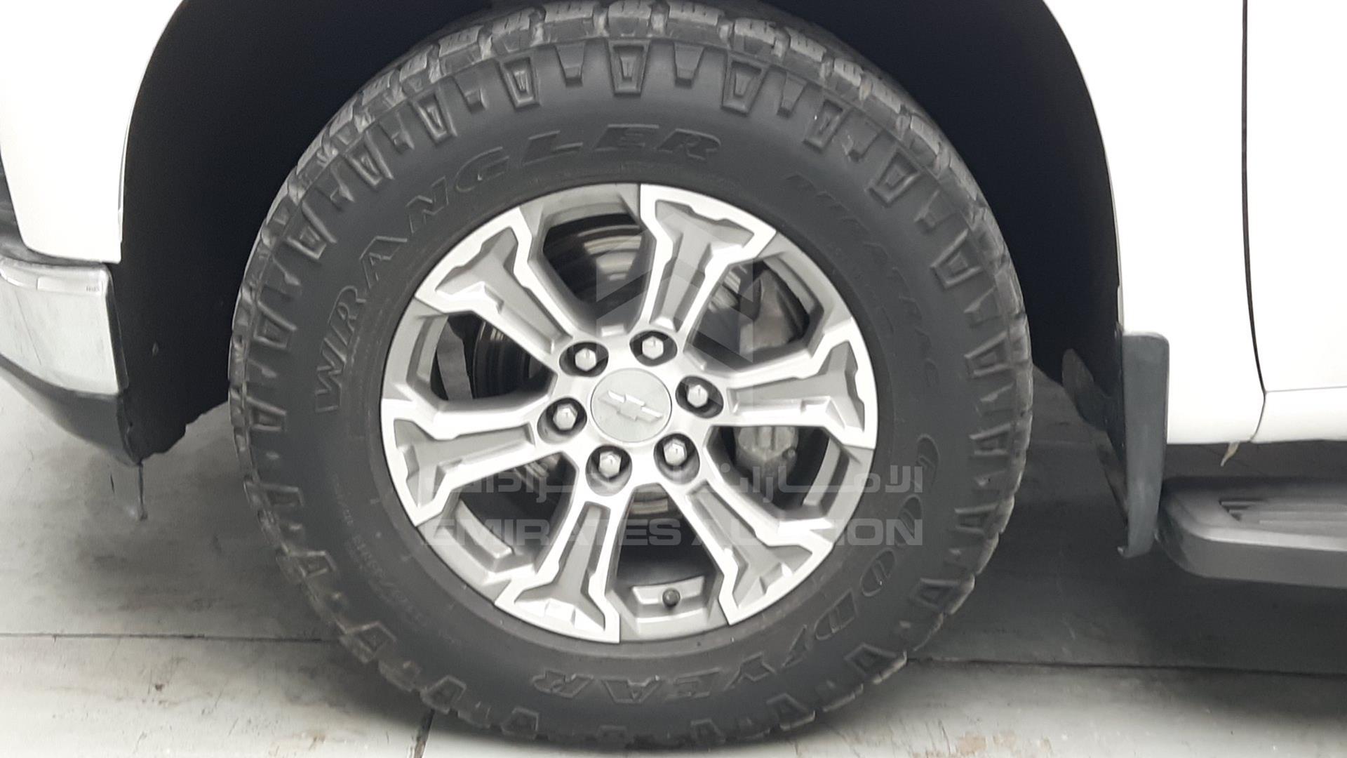 2019 CHEVROLET SILVERADO VIN: 1GCRWAEH2KZ289813