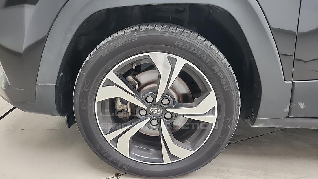 2023 JAC JS4 — Front Left Tyre — Photo 39
