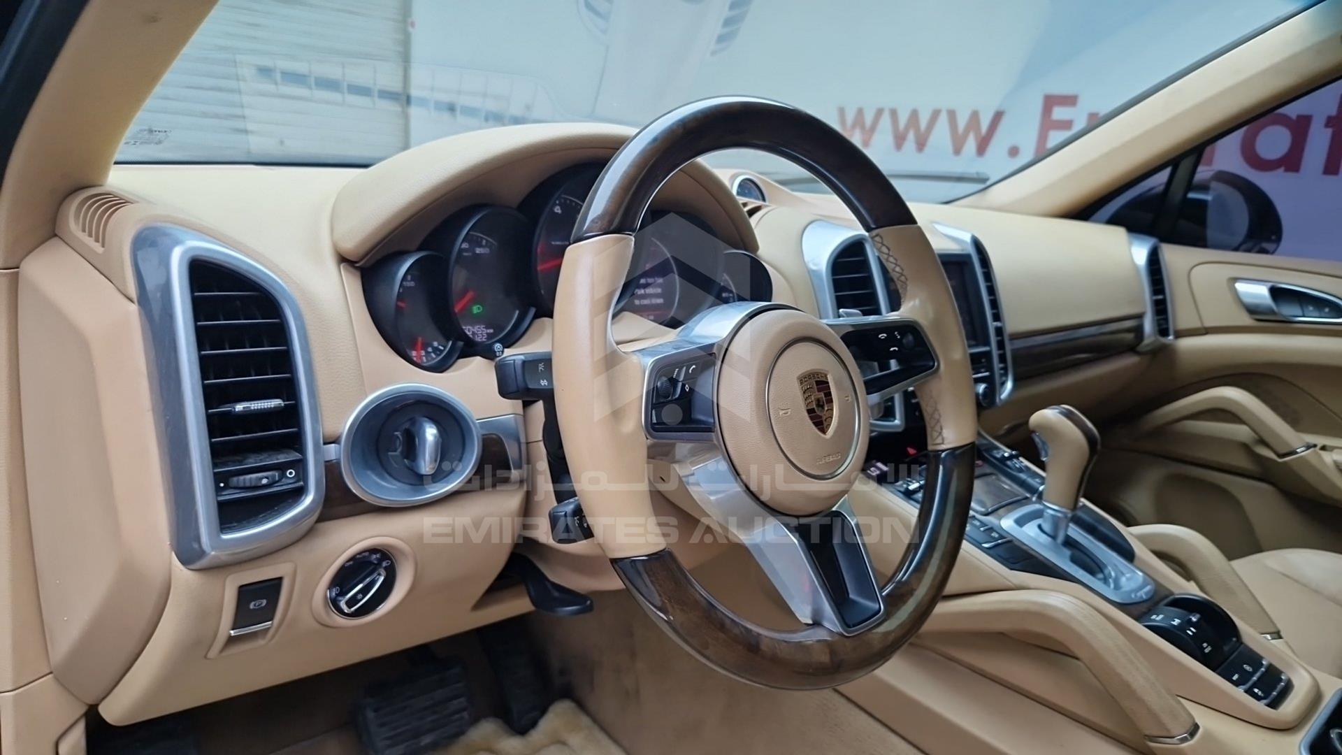 2016 PORSCHE CAYENNE VIN: WP1ZZZ92ZGKA13713