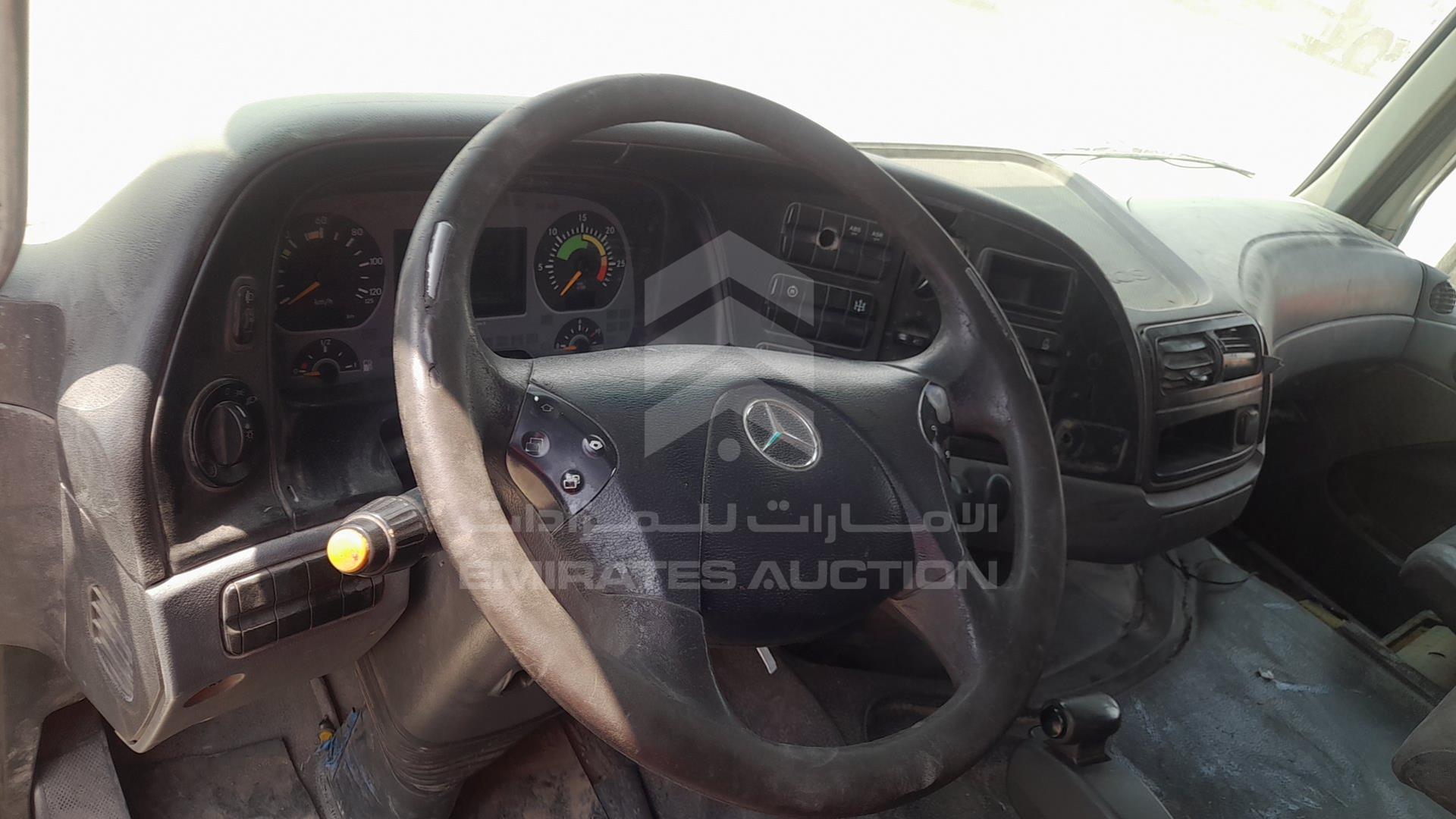 2008 MERCEDES ACTROS VIN: WDAKHCAA18L329393
