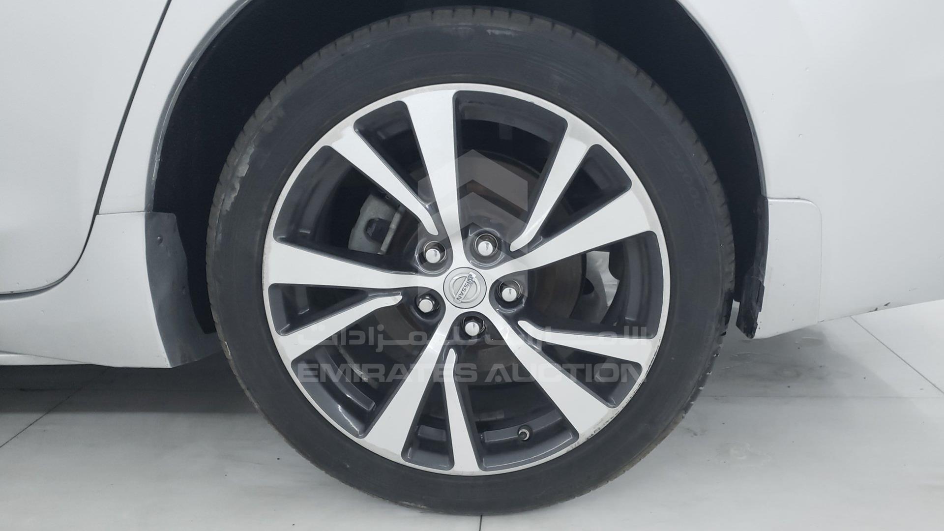 2018 NISSAN MAXIMA VIN: 1N4AA6APXJC383063